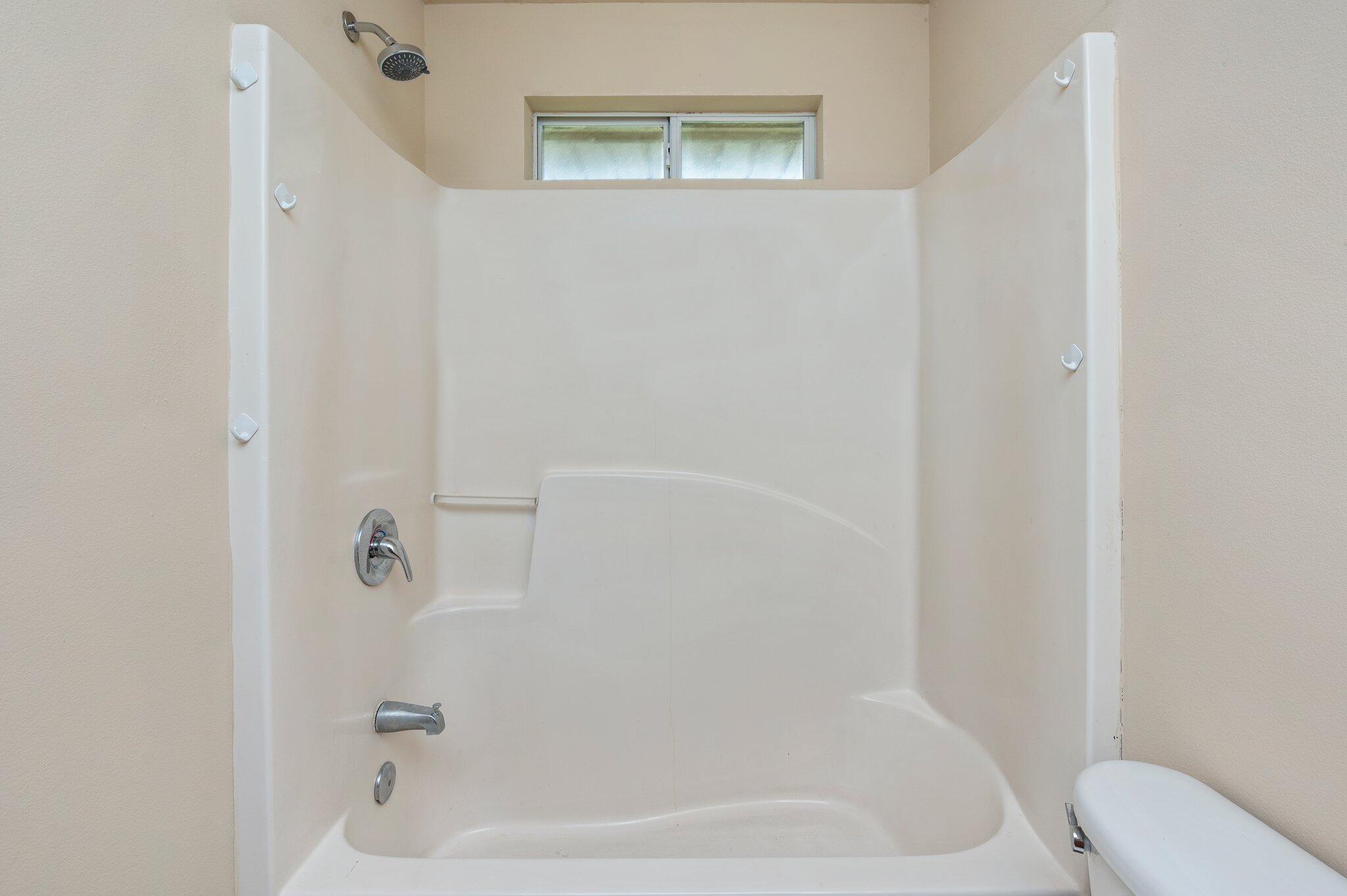LEE FARMS PH II - Residential Lease