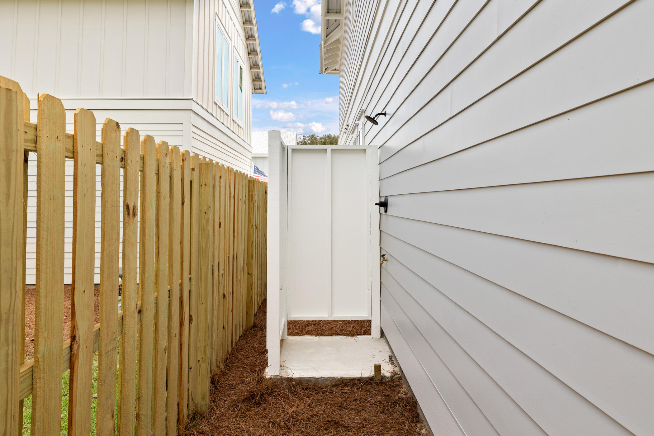 Soundside Hollow - Residential