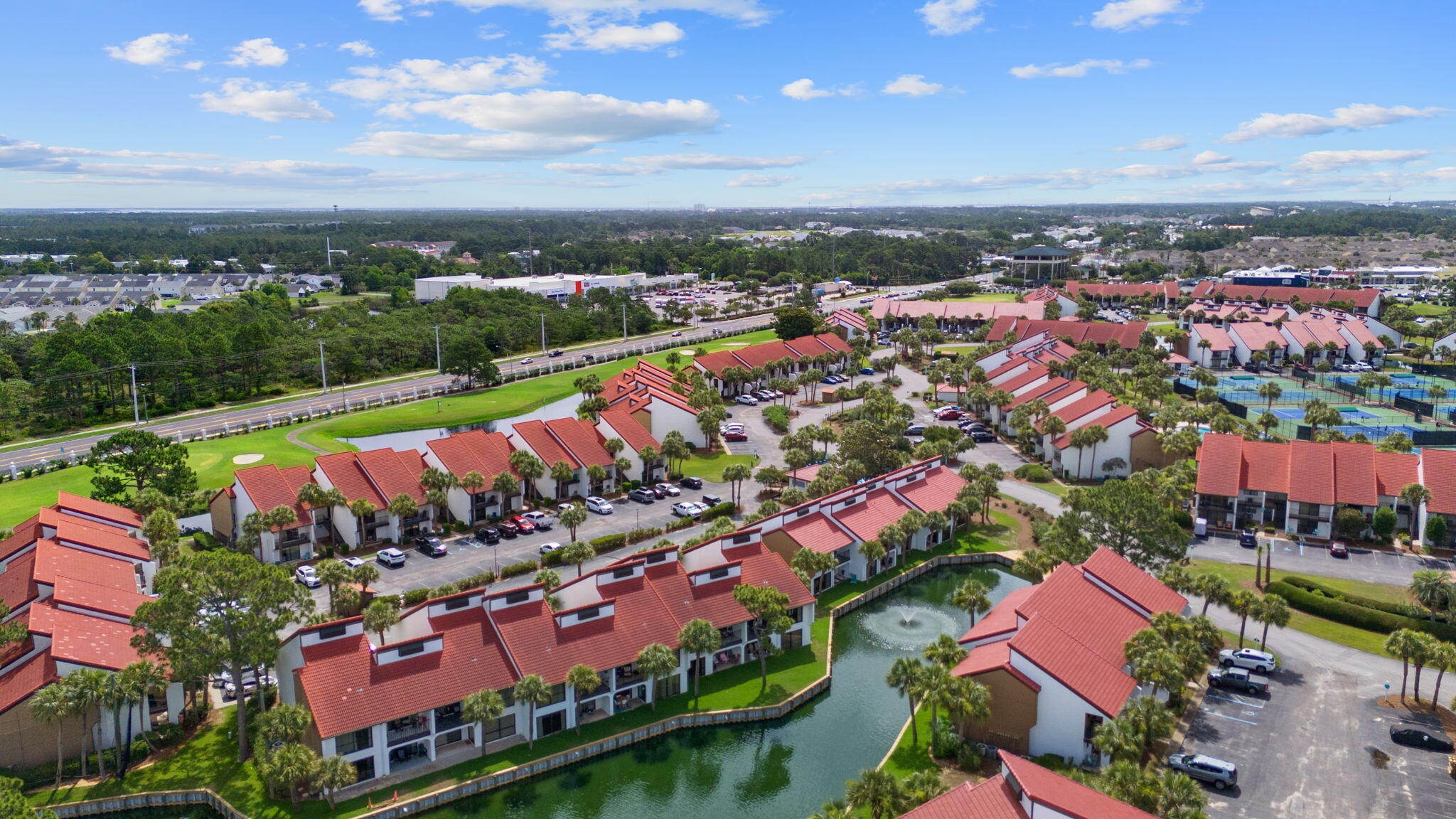 Edgewater Golf Villas V-C - Residential