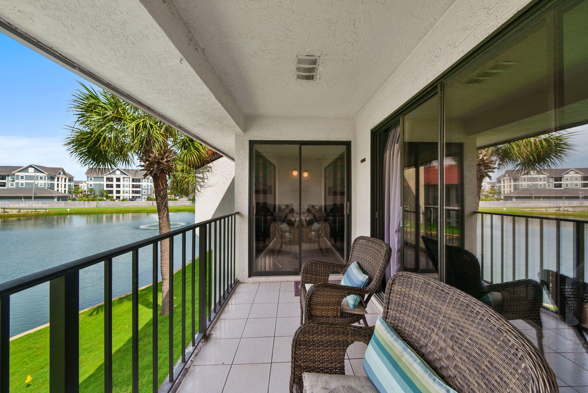 Edgewater Golf Villas V-C - Residential