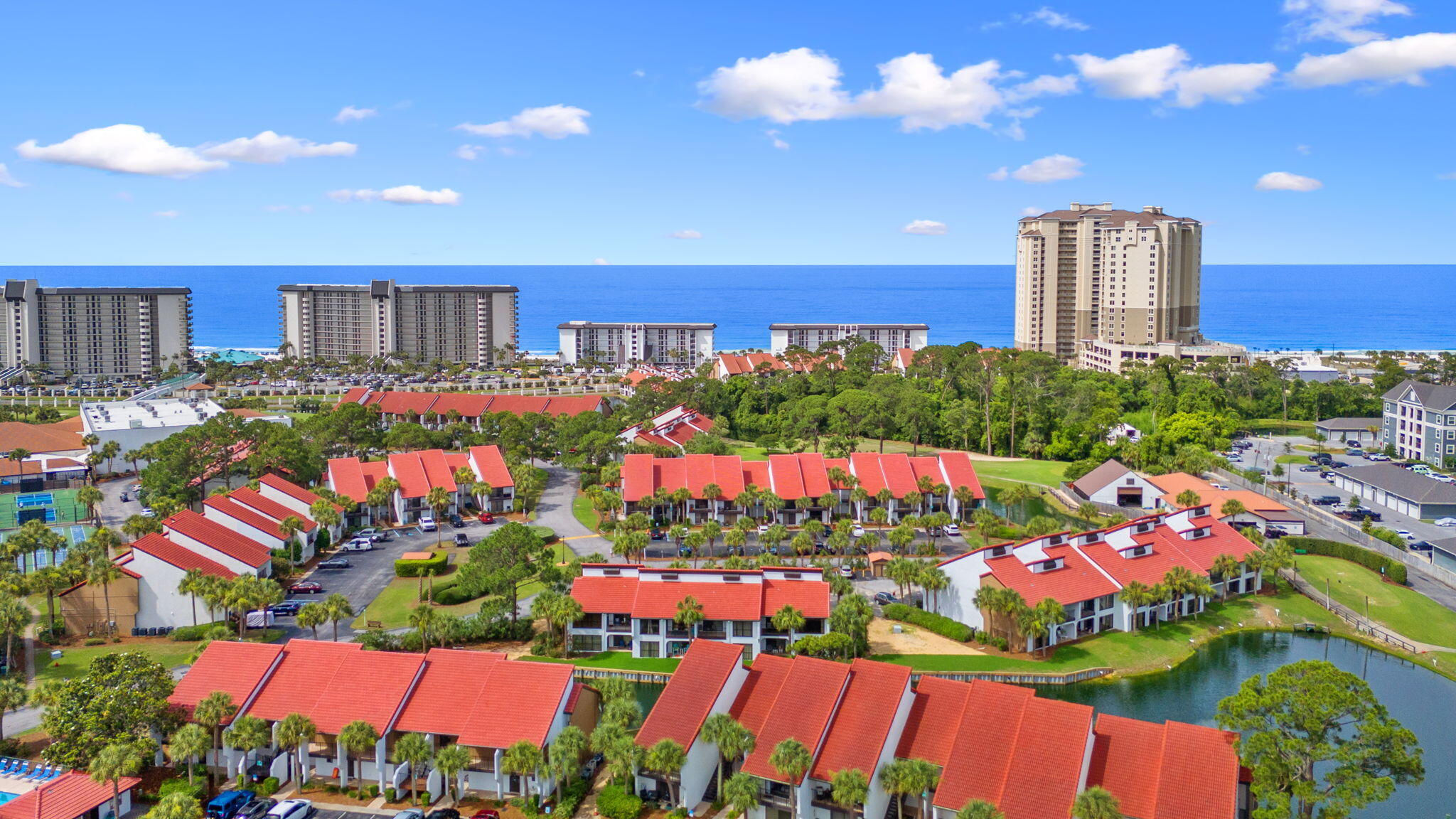 Edgewater Golf Villas V-C - Residential