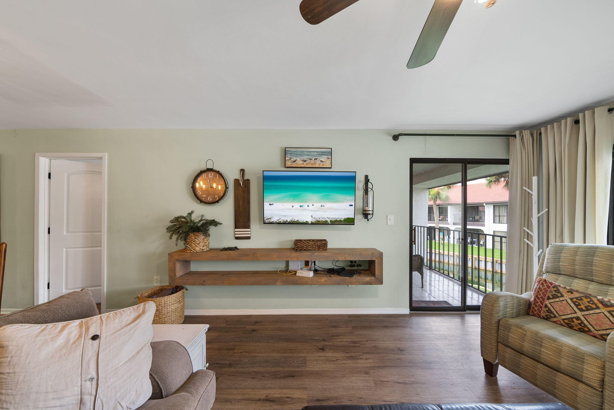 Edgewater Golf Villas V-C - Residential