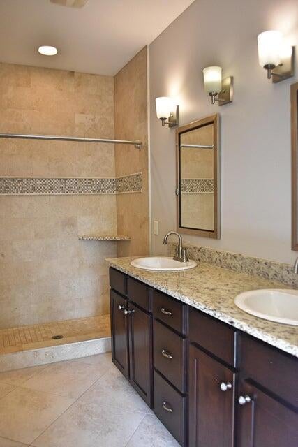 BRANDON OAKS 2ND ADD - Residential Lease