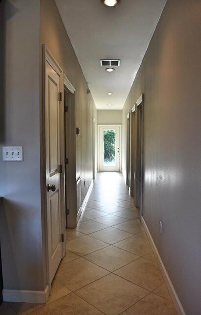 BRANDON OAKS 2ND ADD - Residential Lease