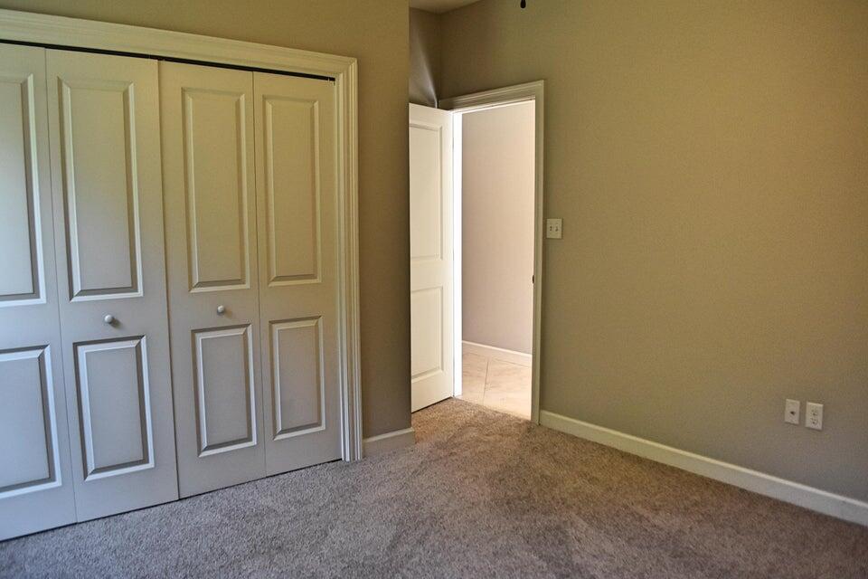 BRANDON OAKS 2ND ADD - Residential Lease