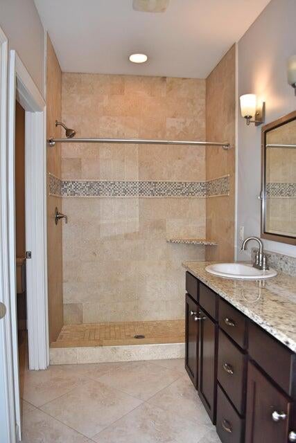 BRANDON OAKS 2ND ADD - Residential Lease