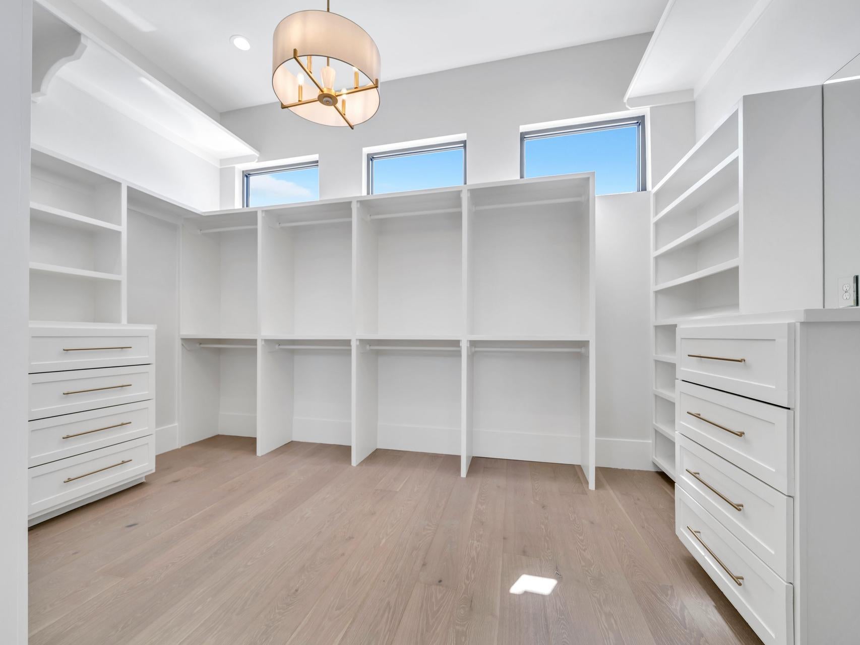 KELLY PLANTATION S/D - Residential Lease
