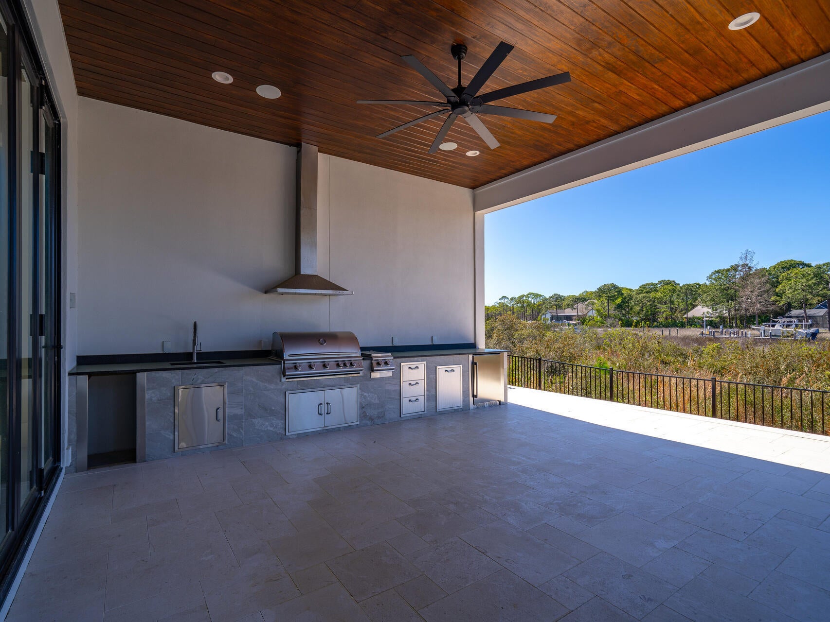 KELLY PLANTATION S/D - Residential Lease