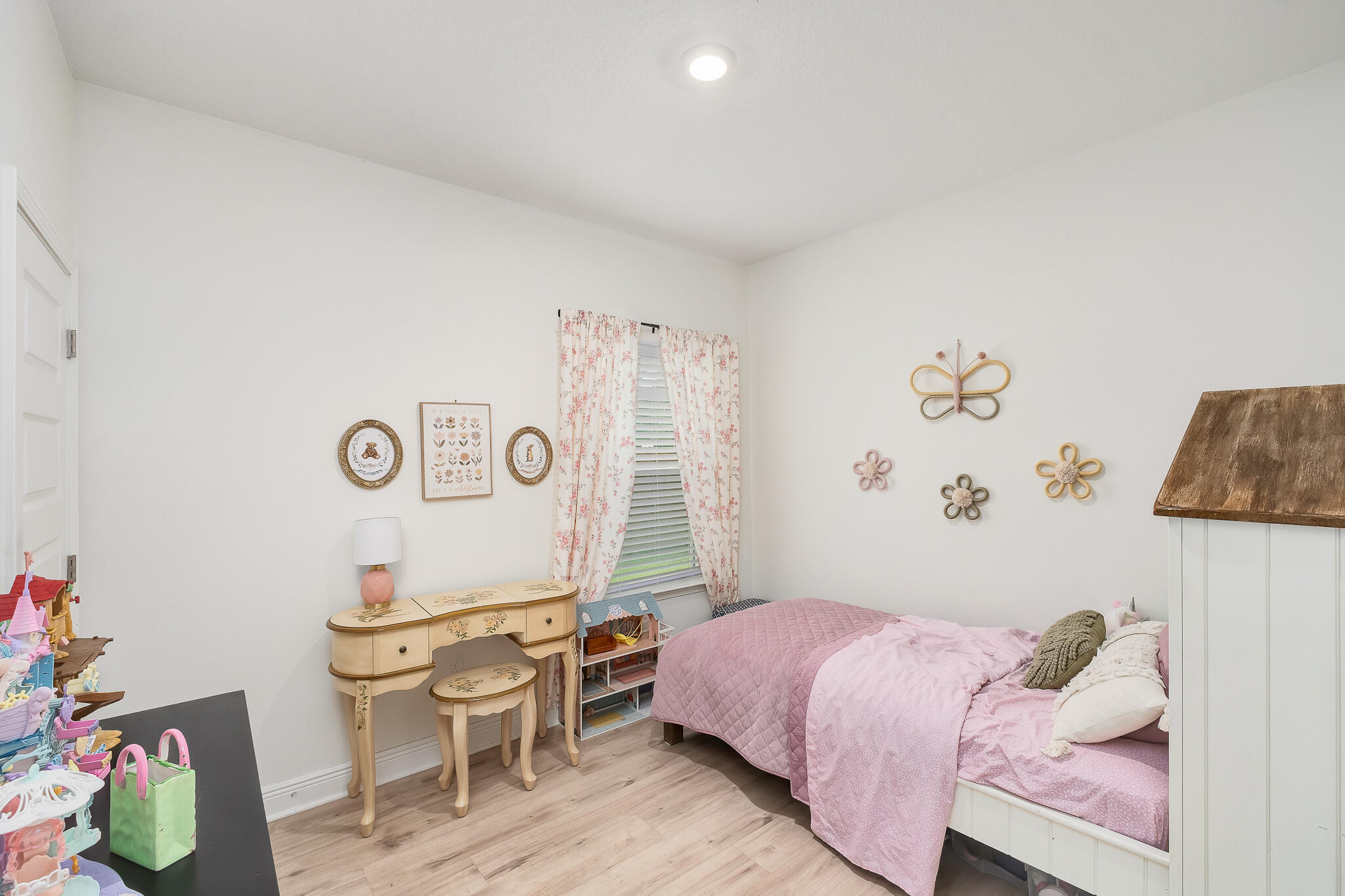 LIVE OAK HARBOR - Residential