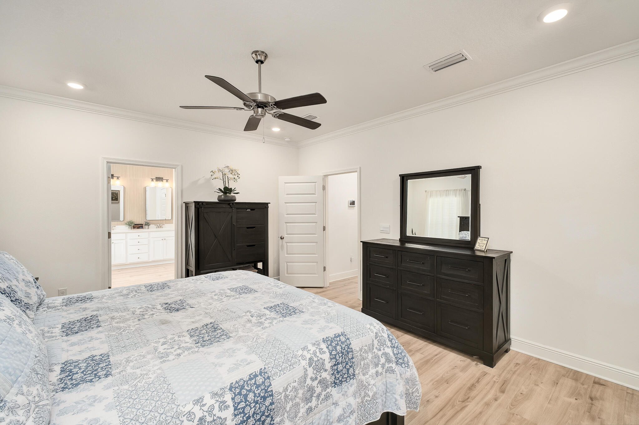 LIVE OAK HARBOR - Residential