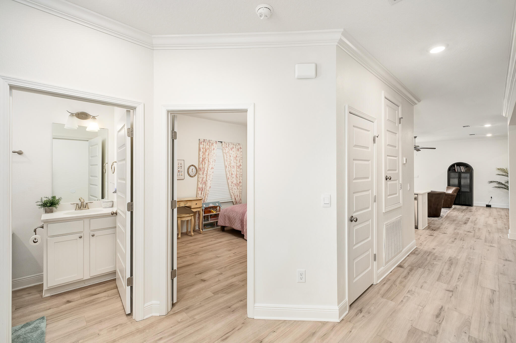 LIVE OAK HARBOR - Residential