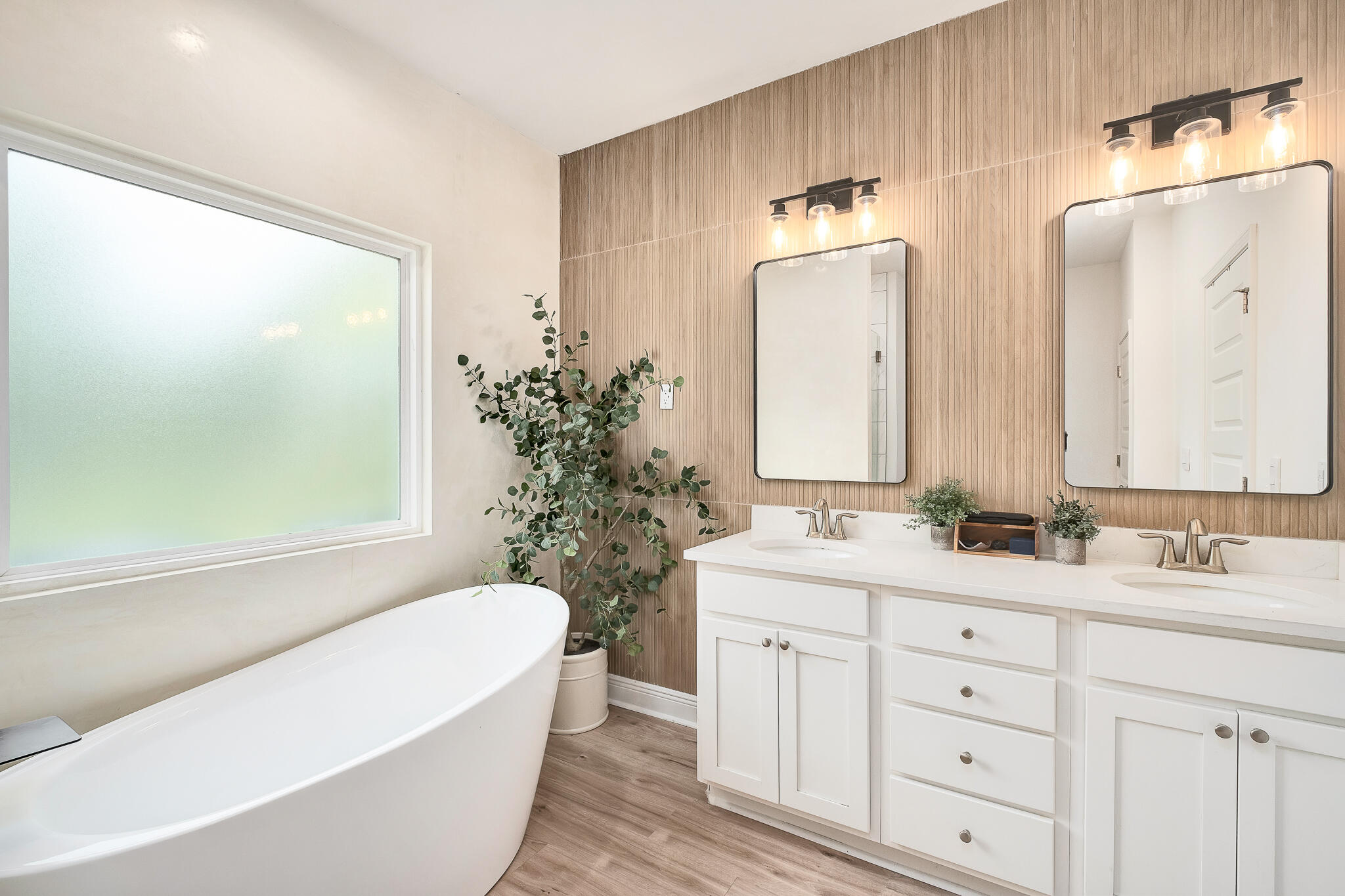 LIVE OAK HARBOR - Residential