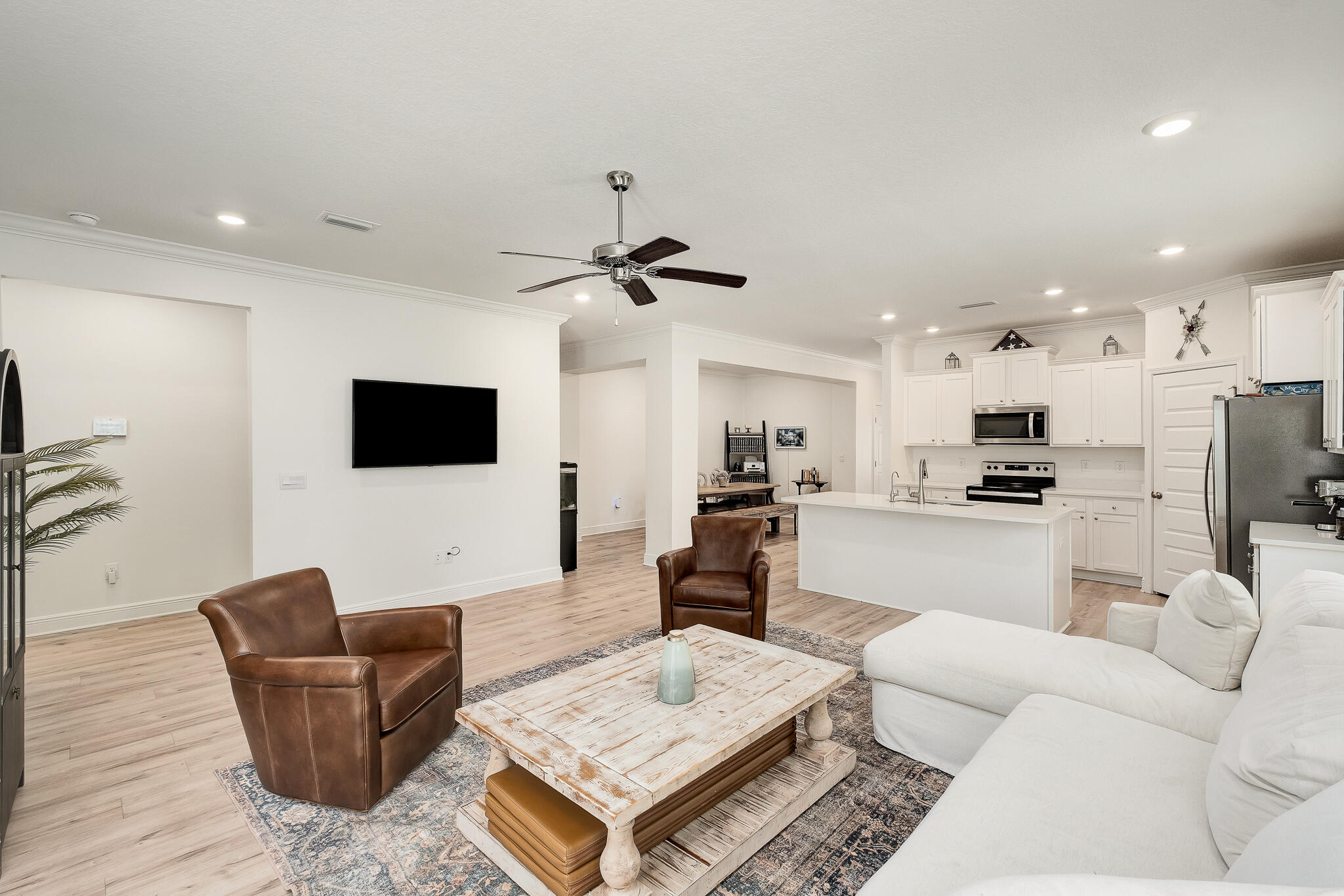 LIVE OAK HARBOR - Residential