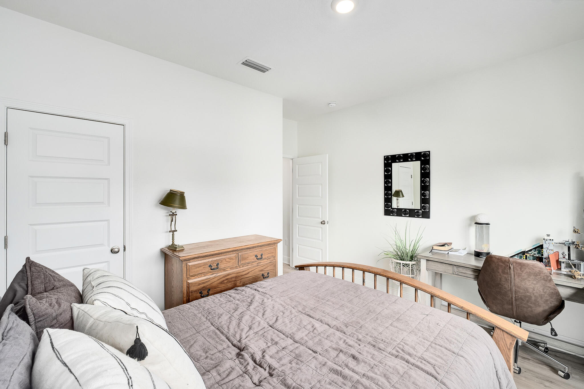 LIVE OAK HARBOR - Residential