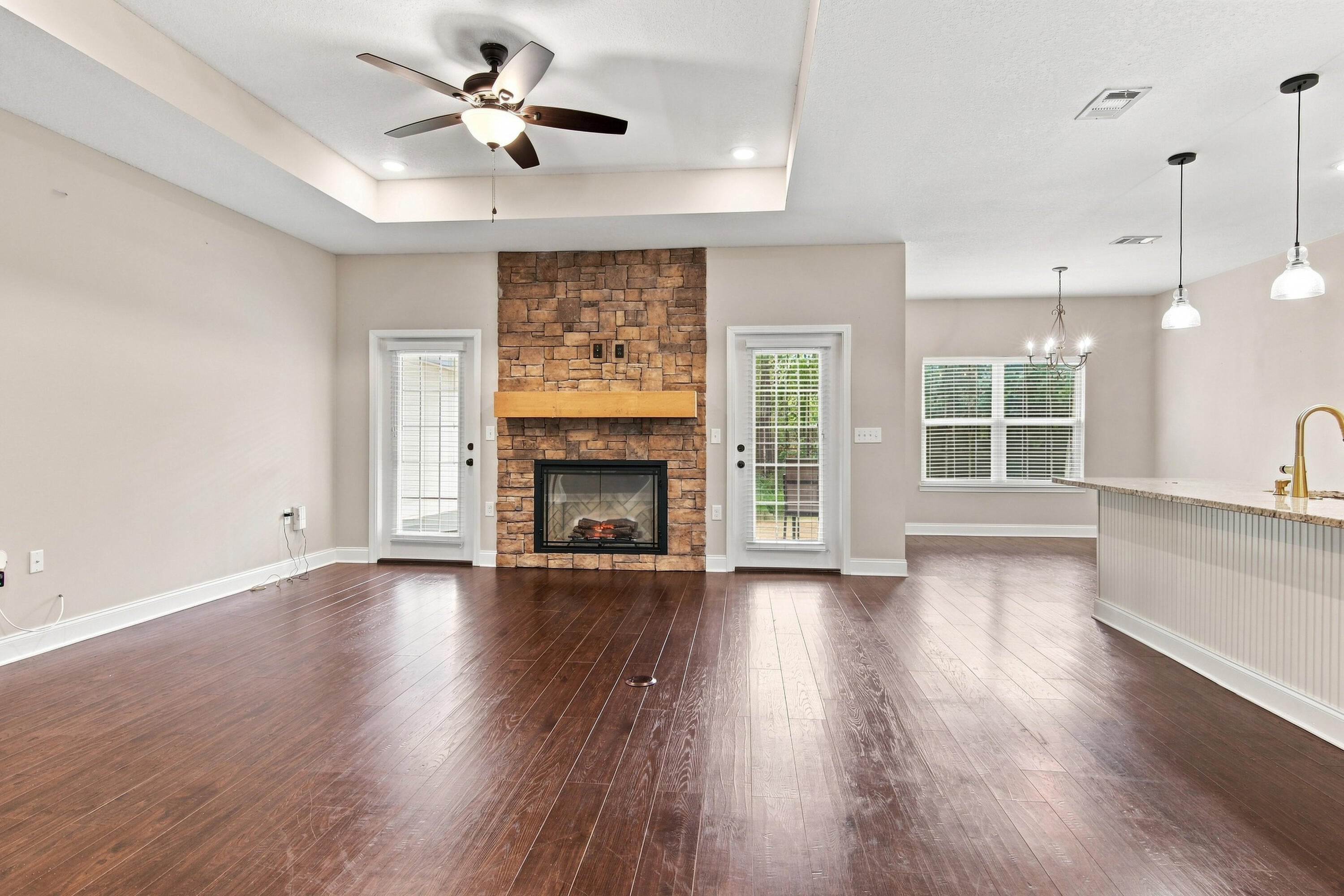 TIMBERLAND RIDGE - Residential