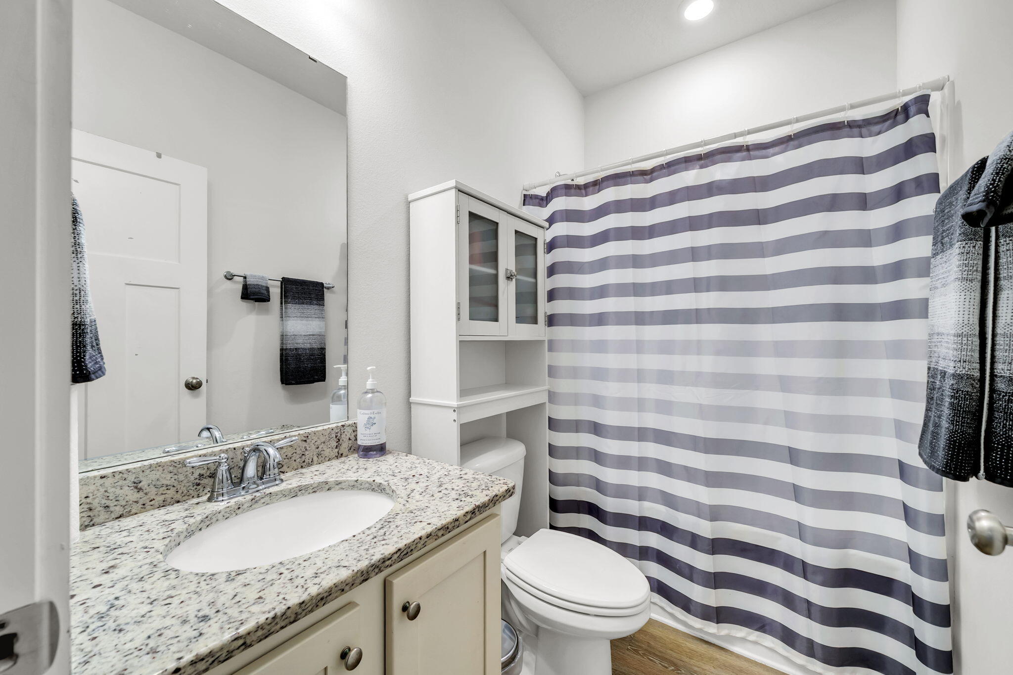 CAMELLIA COVE - Residential