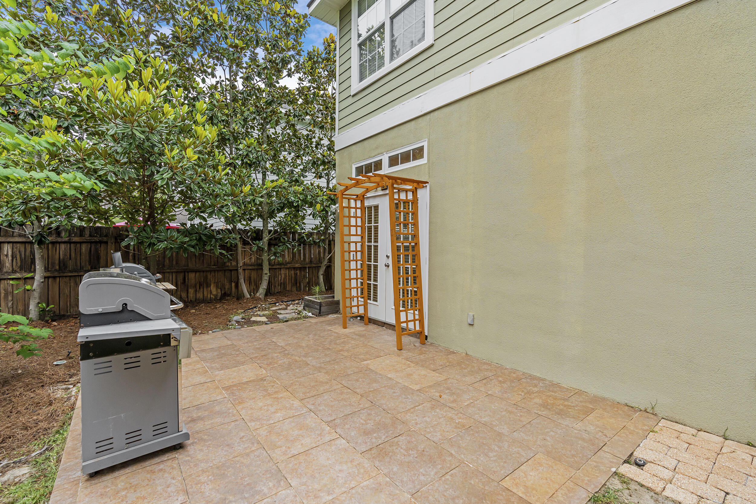 MACK BAYOU ESTATES - Residential