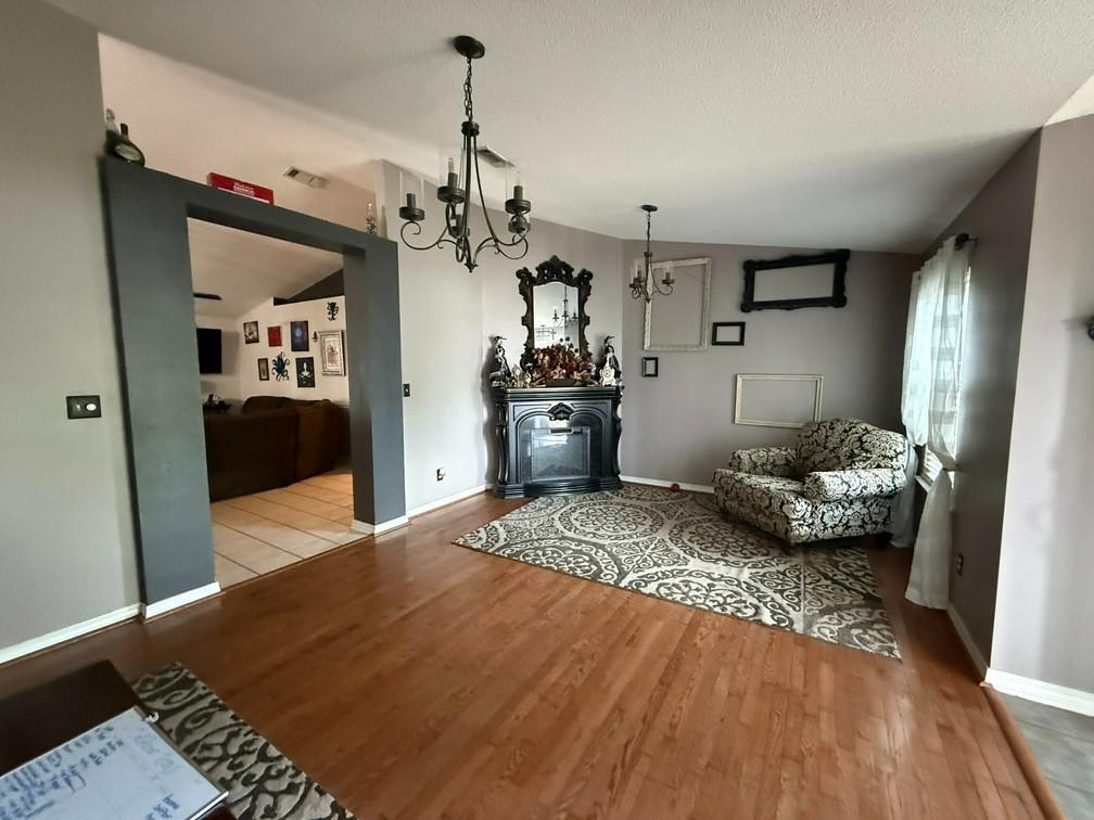 ASHWOOD - Residential