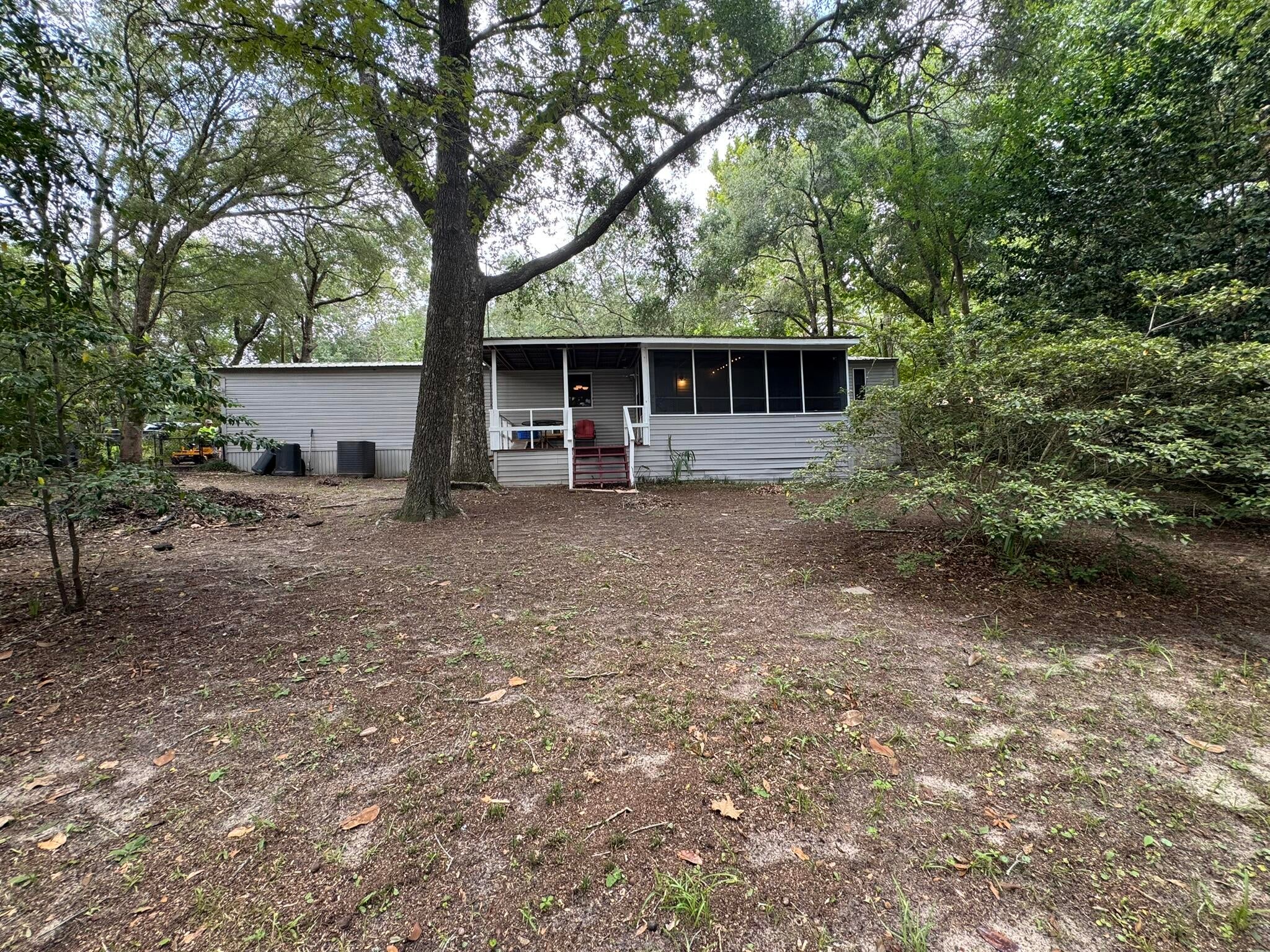 LAKE JUNIPER UNREC - Residential Lease