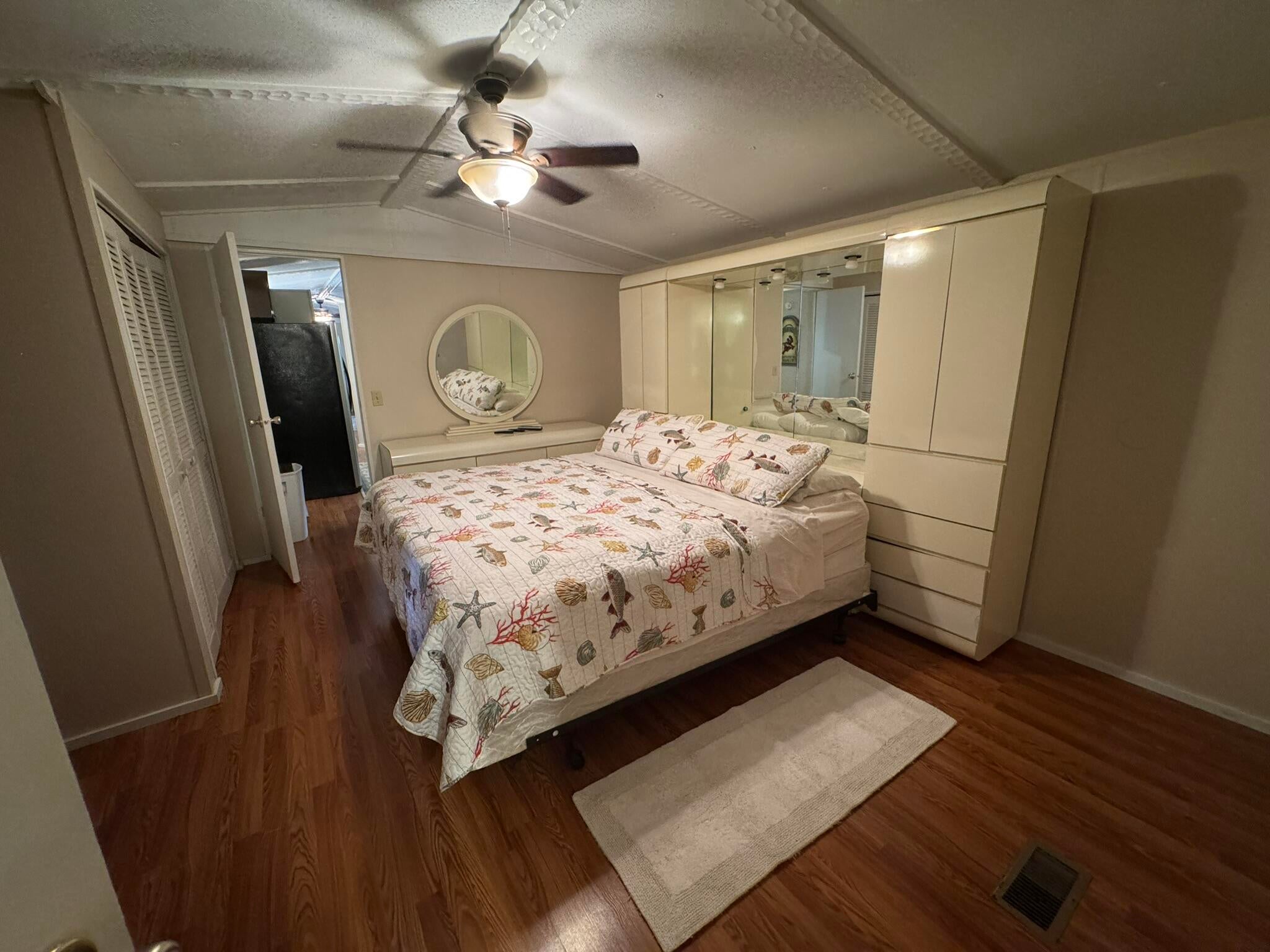 LAKE JUNIPER UNREC - Residential Lease