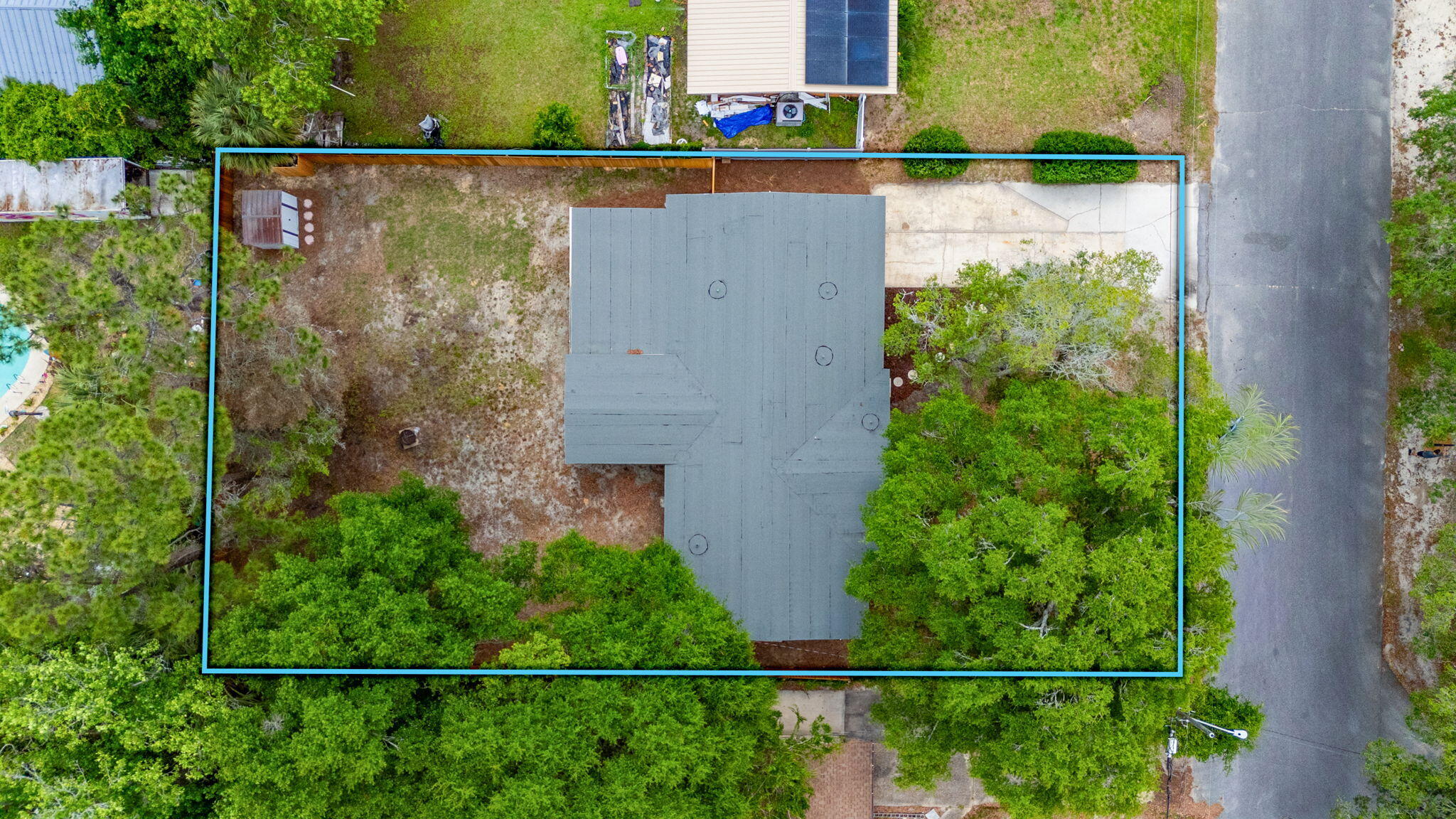 COLONIAL ESTATES - Residential