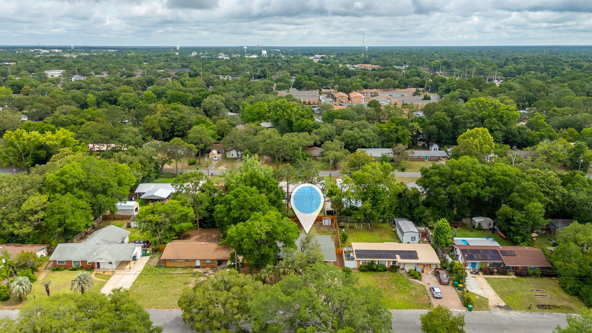 COLONIAL ESTATES - Residential