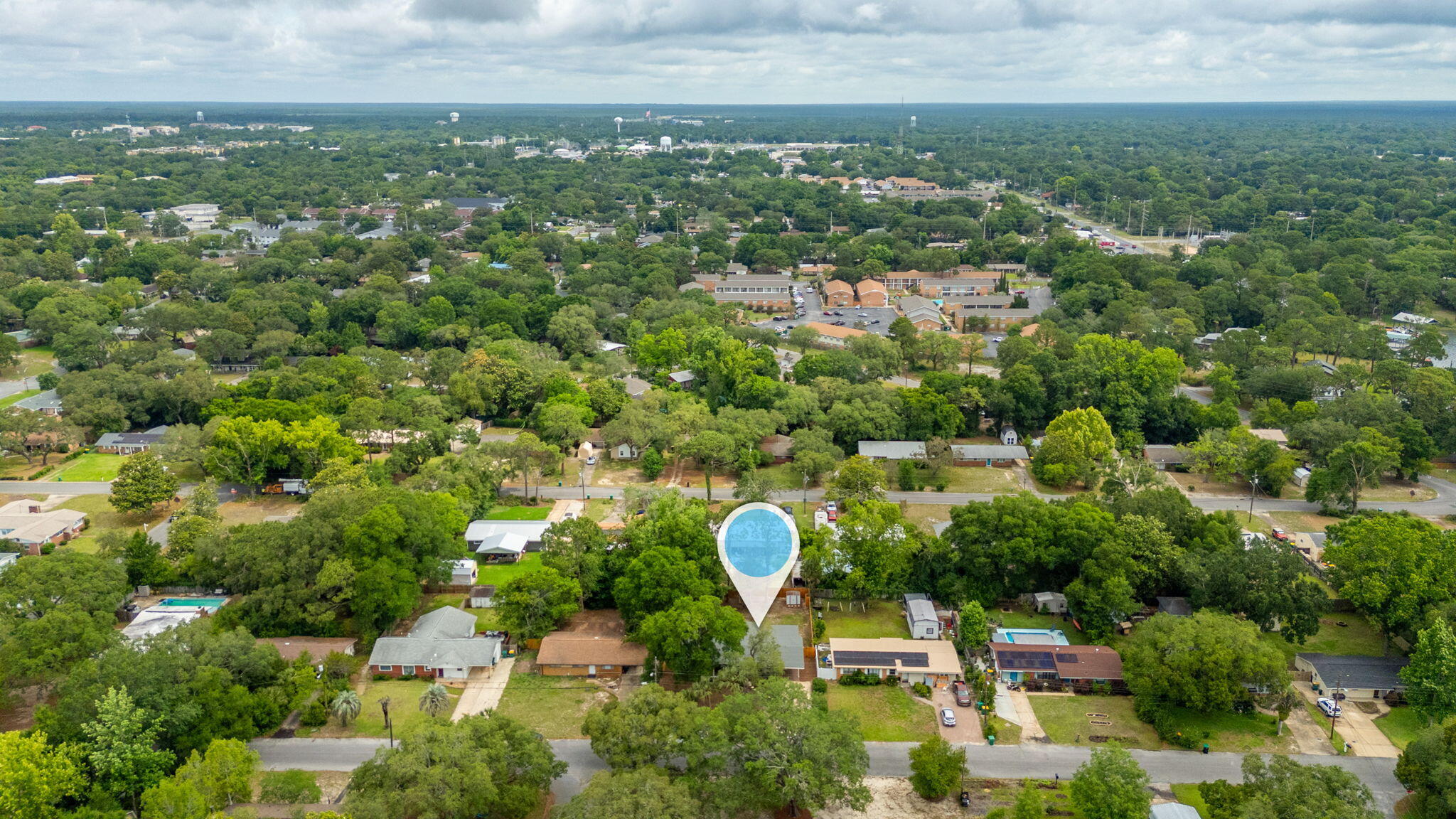 COLONIAL ESTATES - Residential
