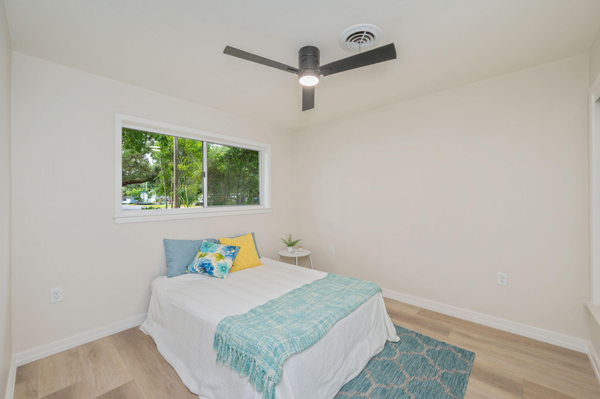 COLONIAL ESTATES - Residential