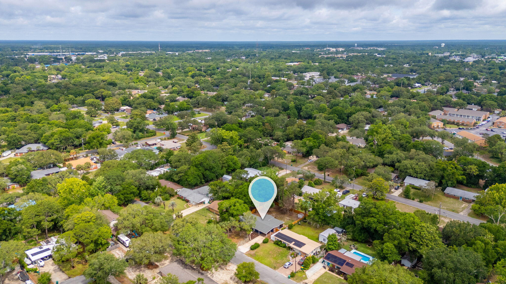 COLONIAL ESTATES - Residential