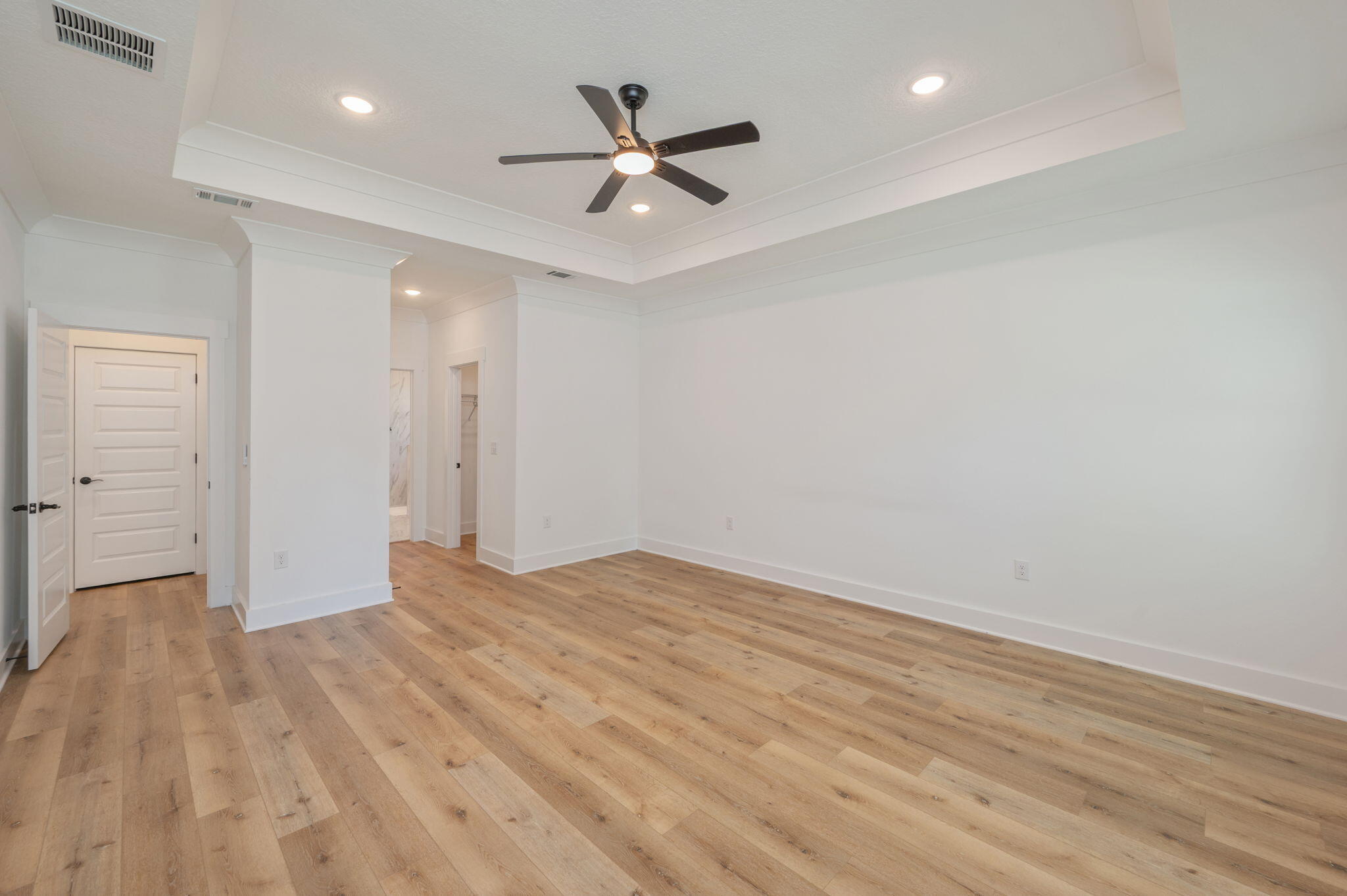 SUNSET STRIP - Residential