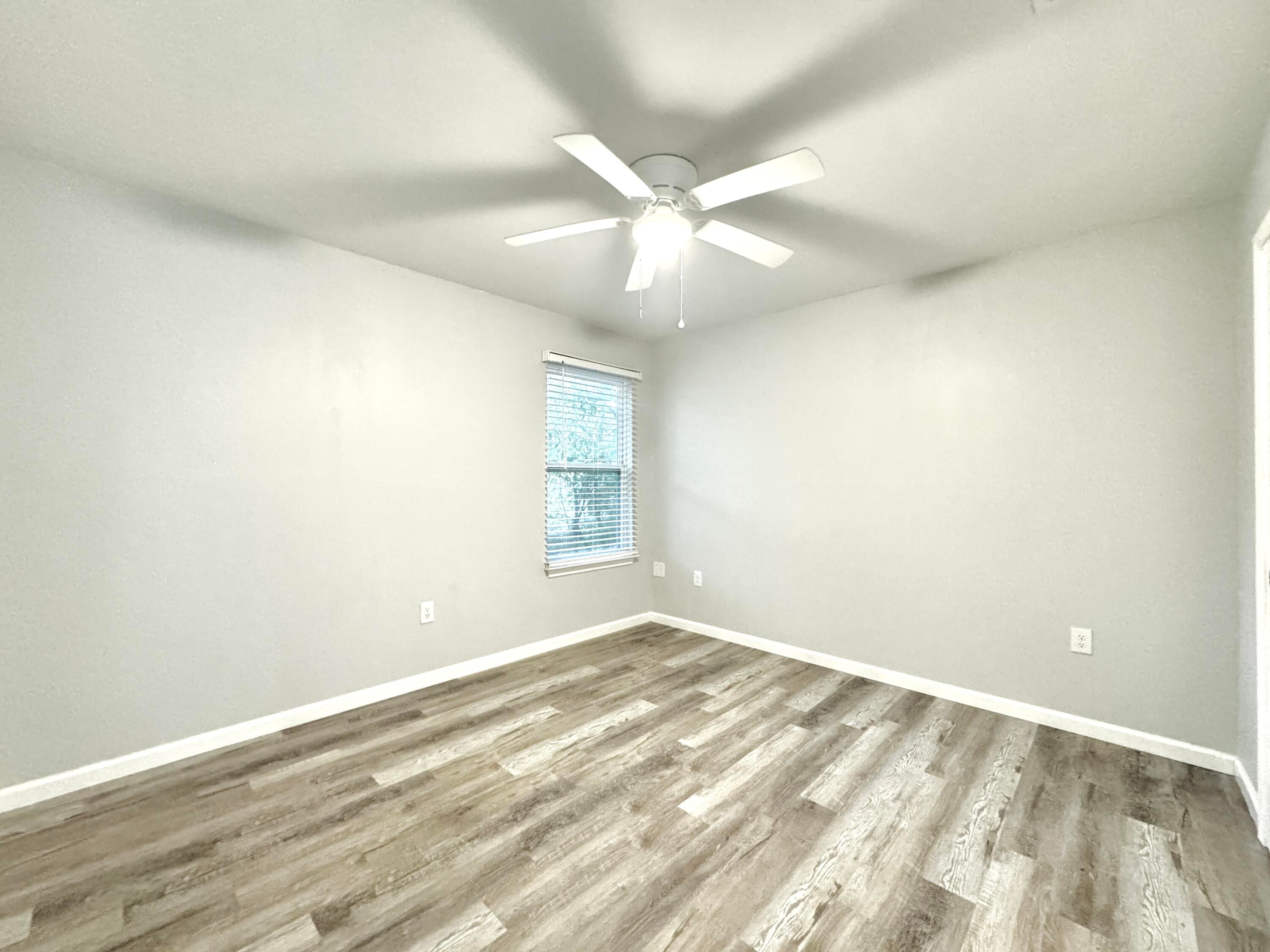 METES & BOUNDS - Residential Lease
