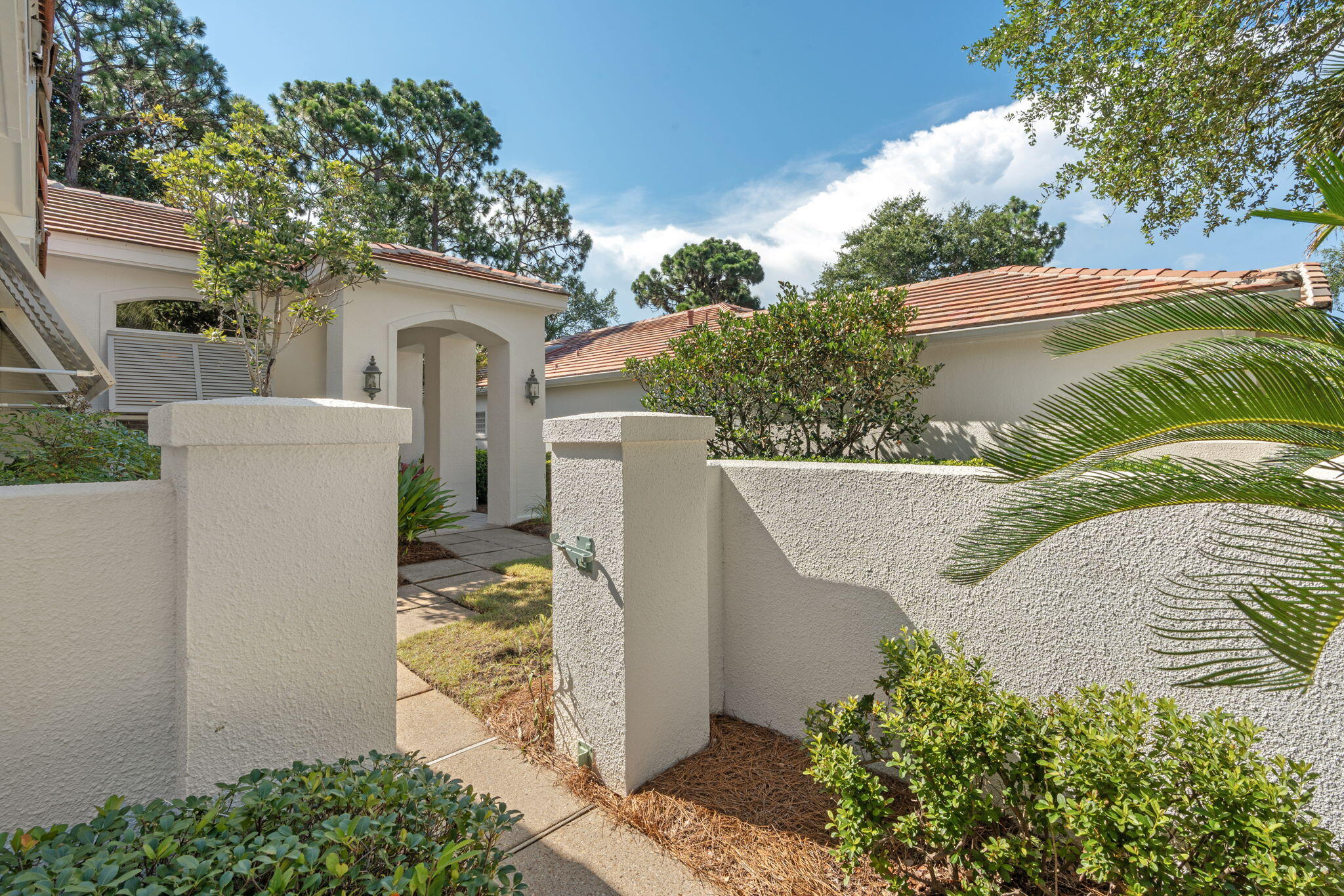 LEGEND CREEK AT SANDESTIN - Residential