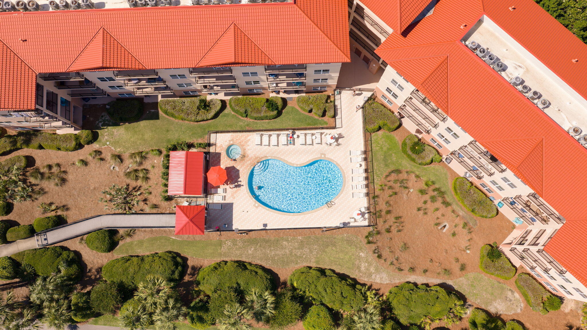 EMERALD WATERS - Residential