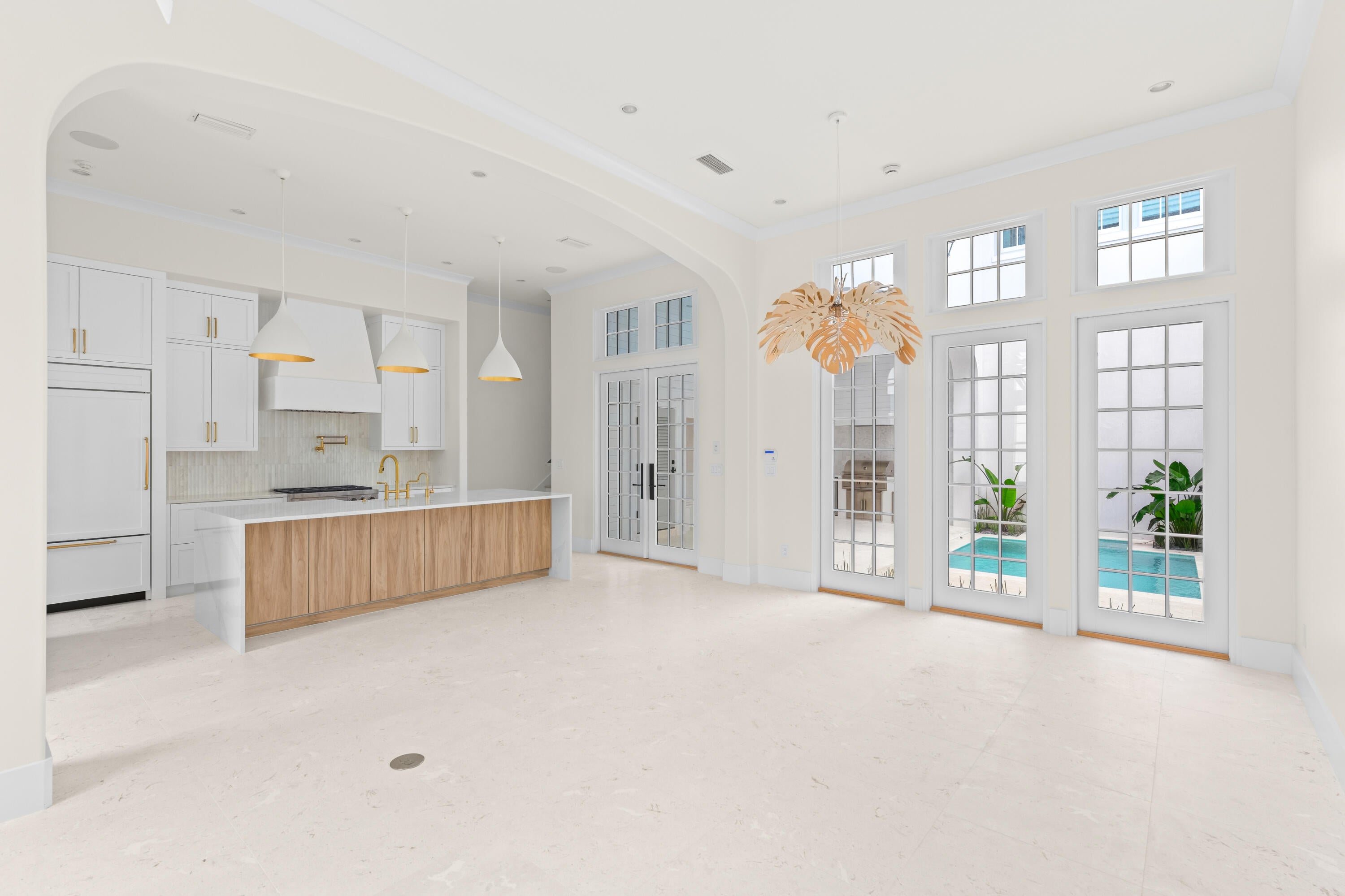 ALYS BEACH - Residential