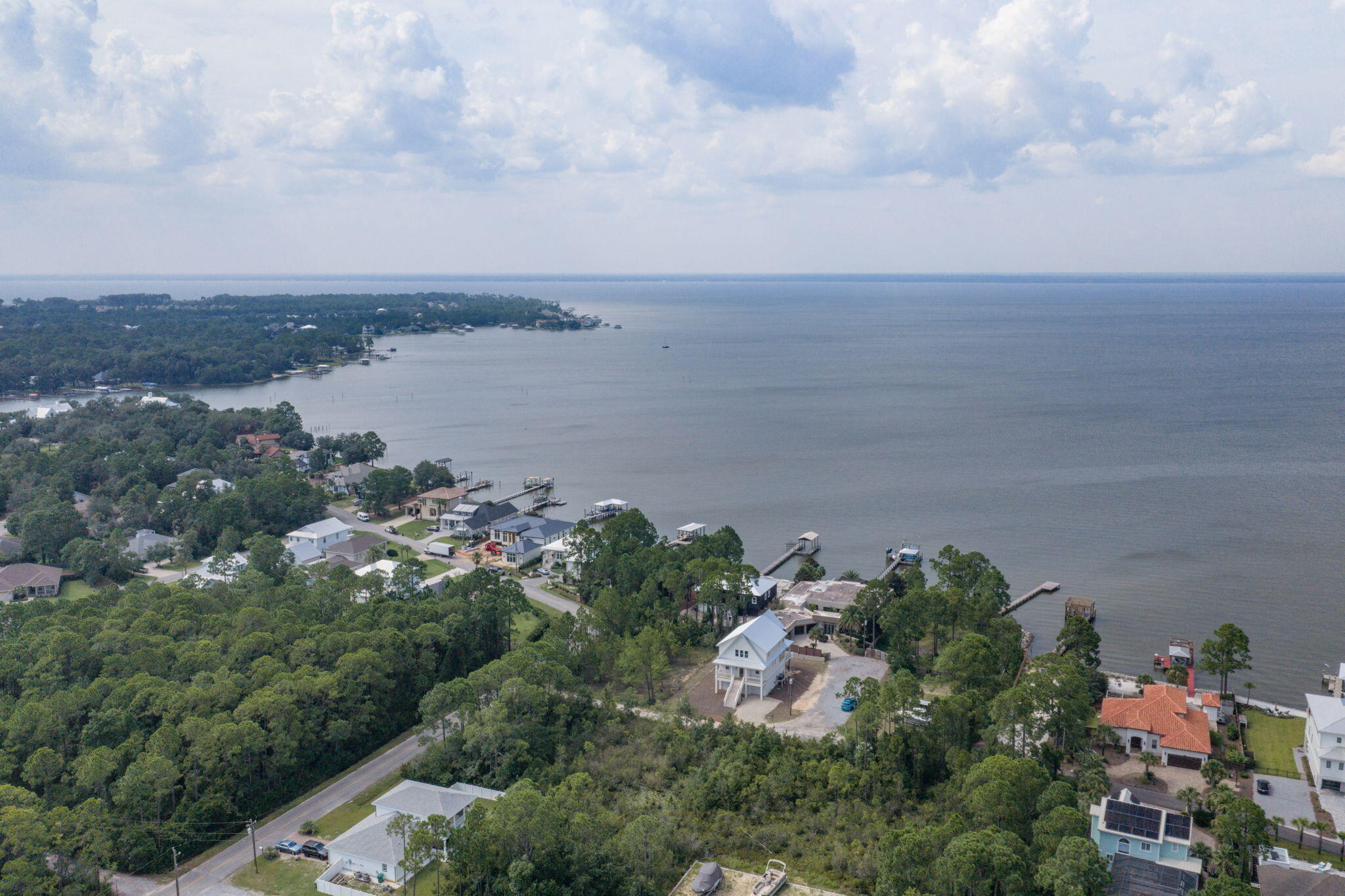 SHELTER COVE ESTATES - Land