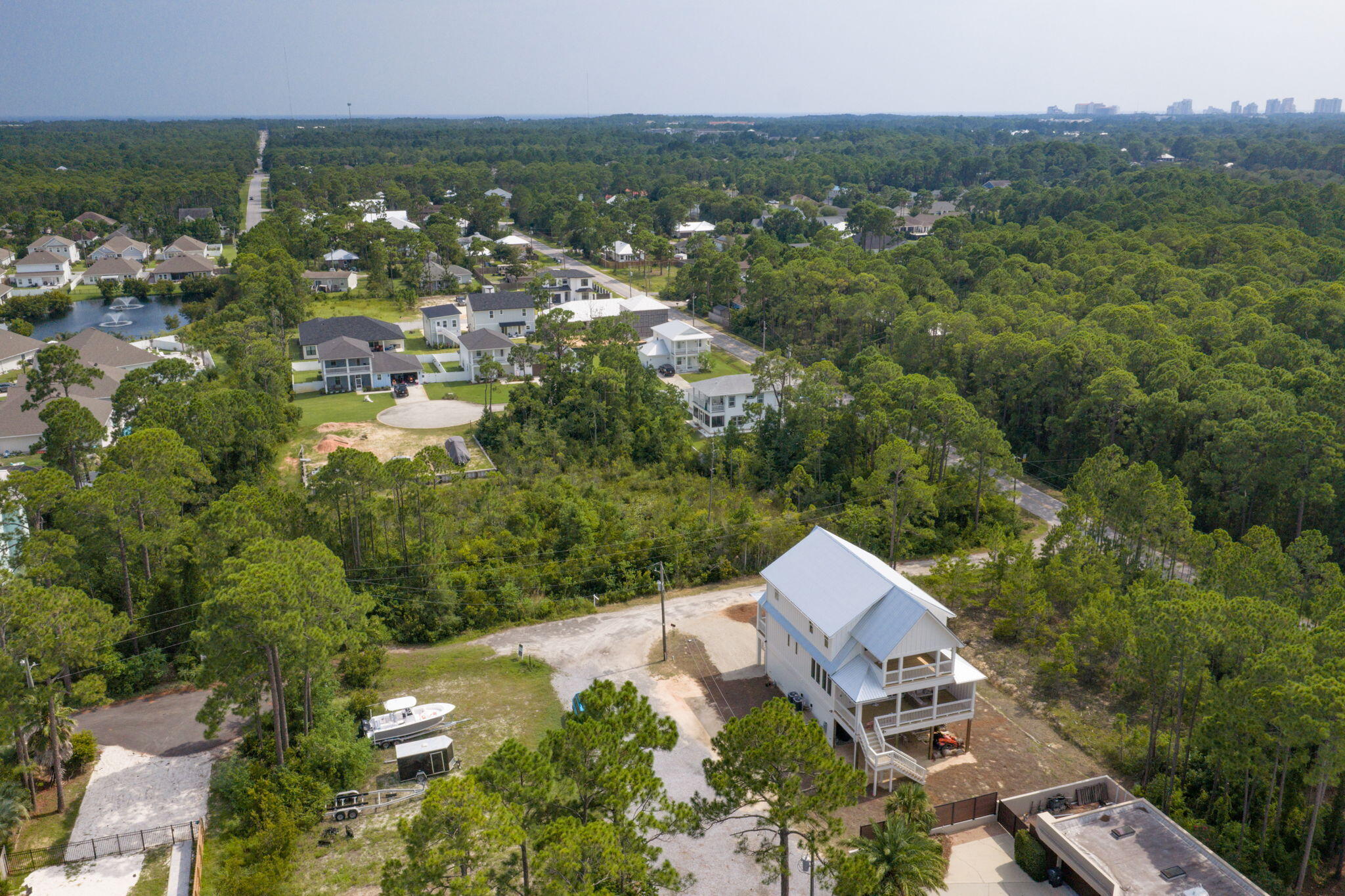 SHELTER COVE ESTATES - Land