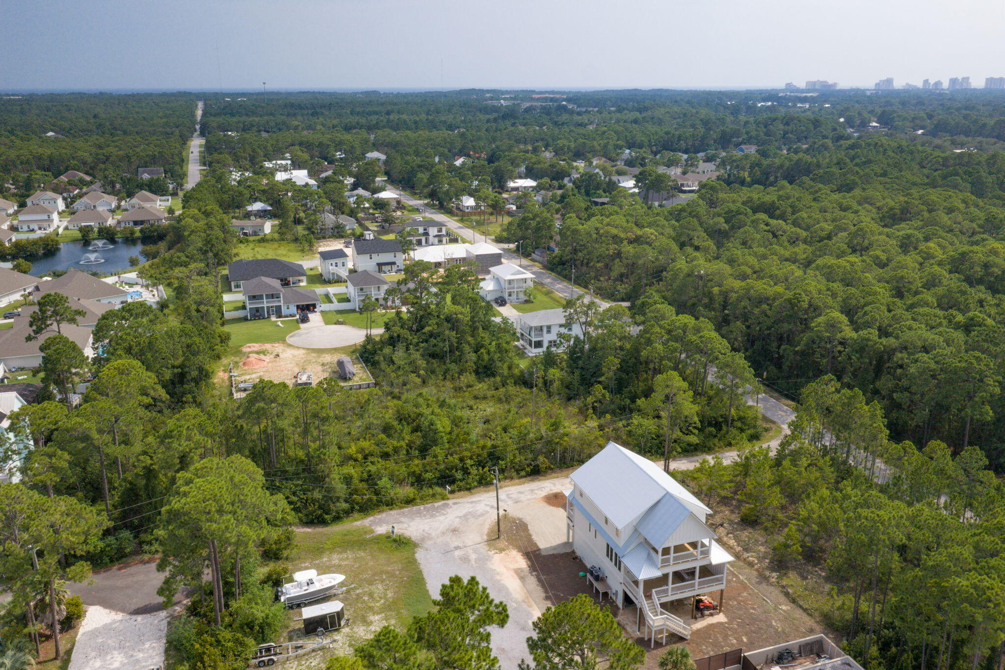 SHELTER COVE ESTATES - Land
