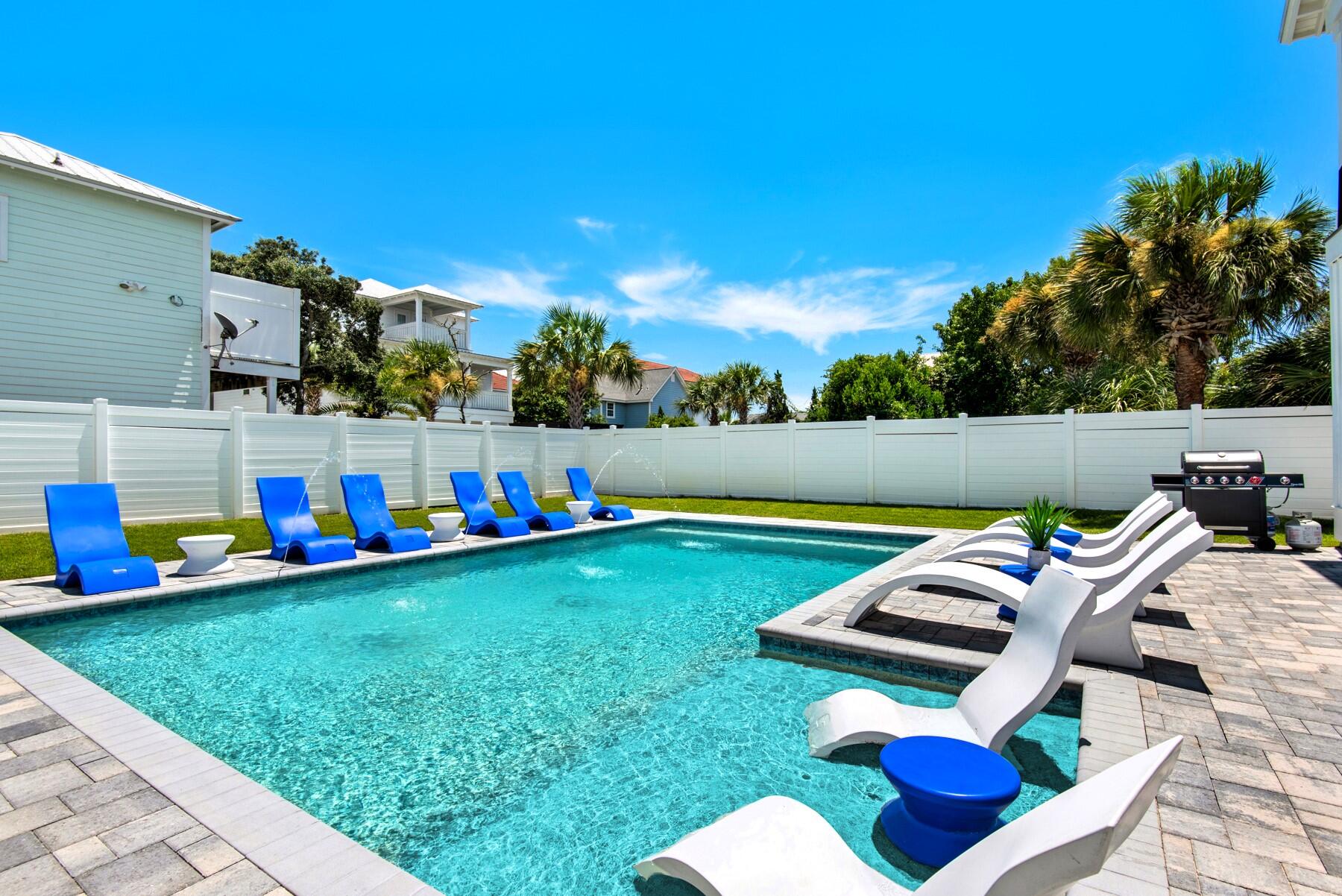 CRYSTAL BEACH - Residential