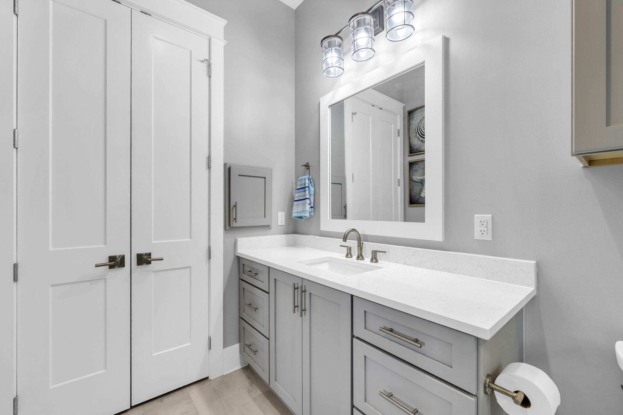 COTTAGE GROVE - Residential Lease