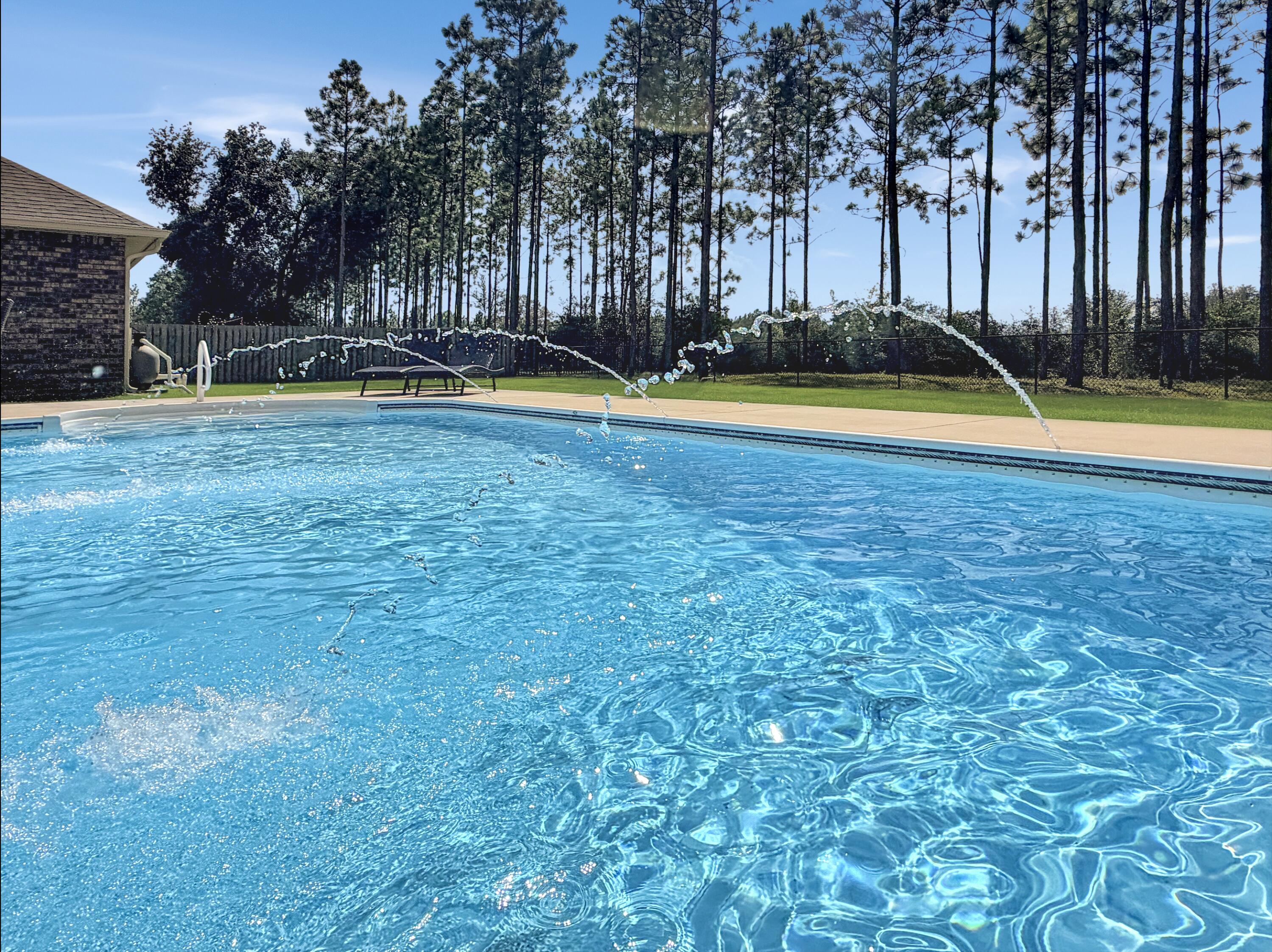 HOLLEY-CLIFF ESTATES - Residential