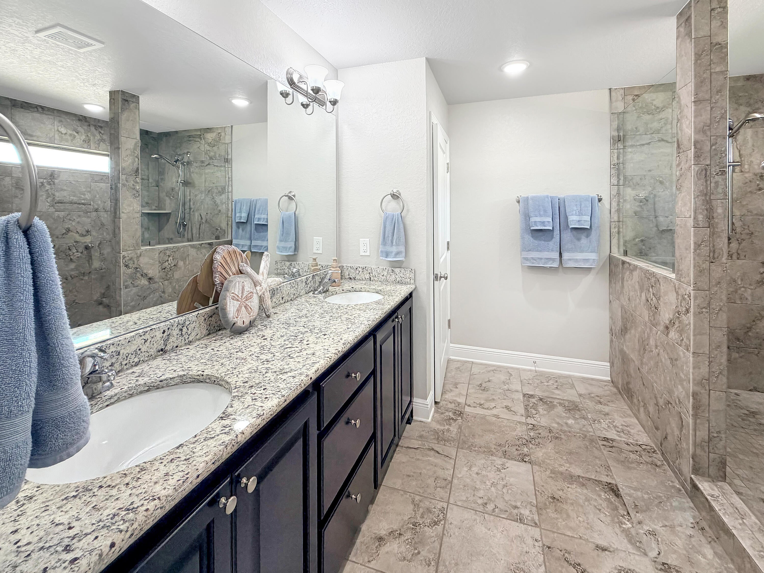 HOLLEY-CLIFF ESTATES - Residential