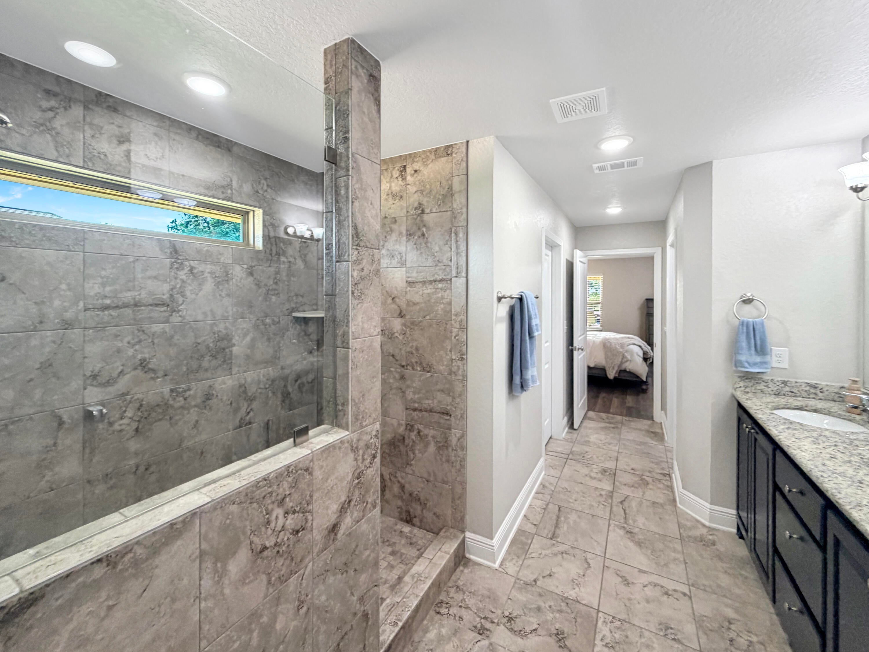 HOLLEY-CLIFF ESTATES - Residential
