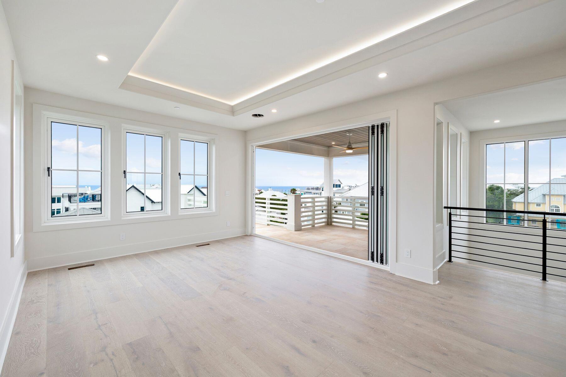 EAGLES LANDING - Residential