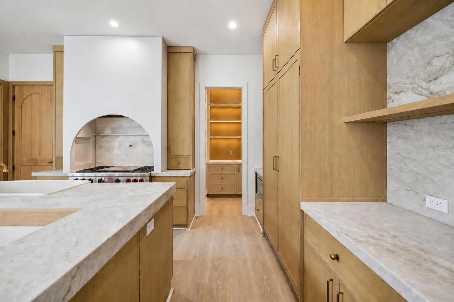 EAGLES LANDING - Residential