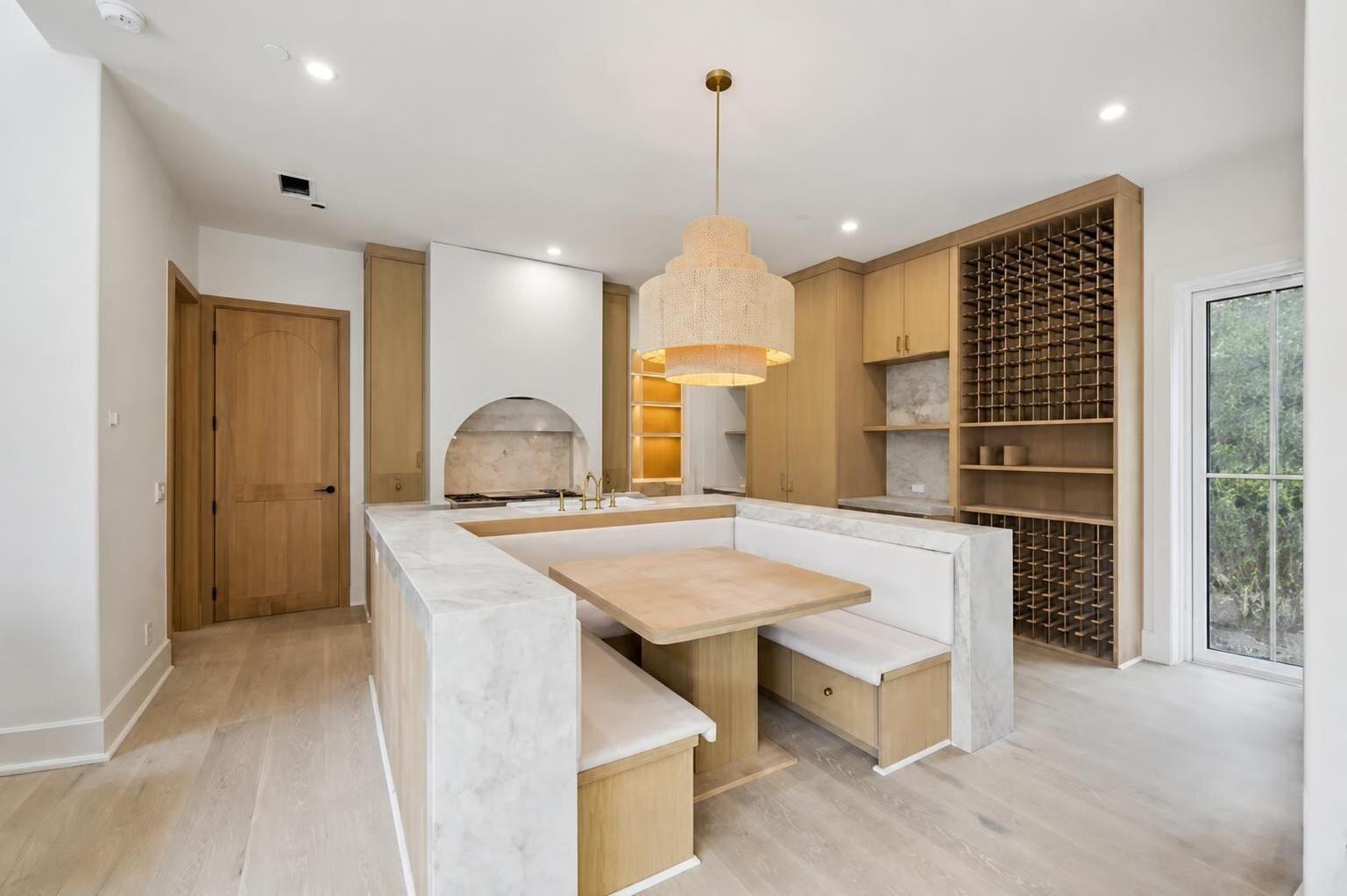 EAGLES LANDING - Residential