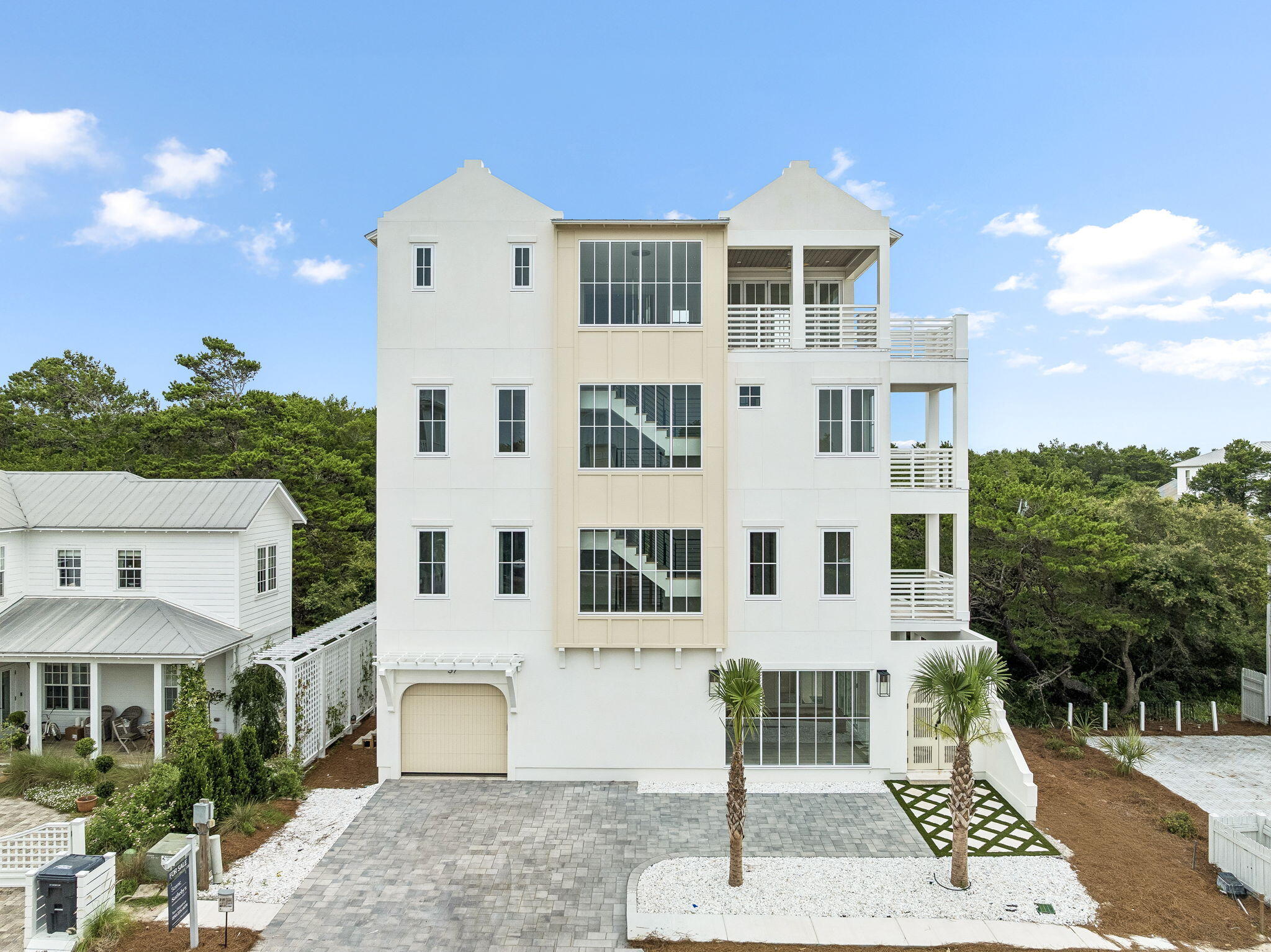EAGLES LANDING - Residential