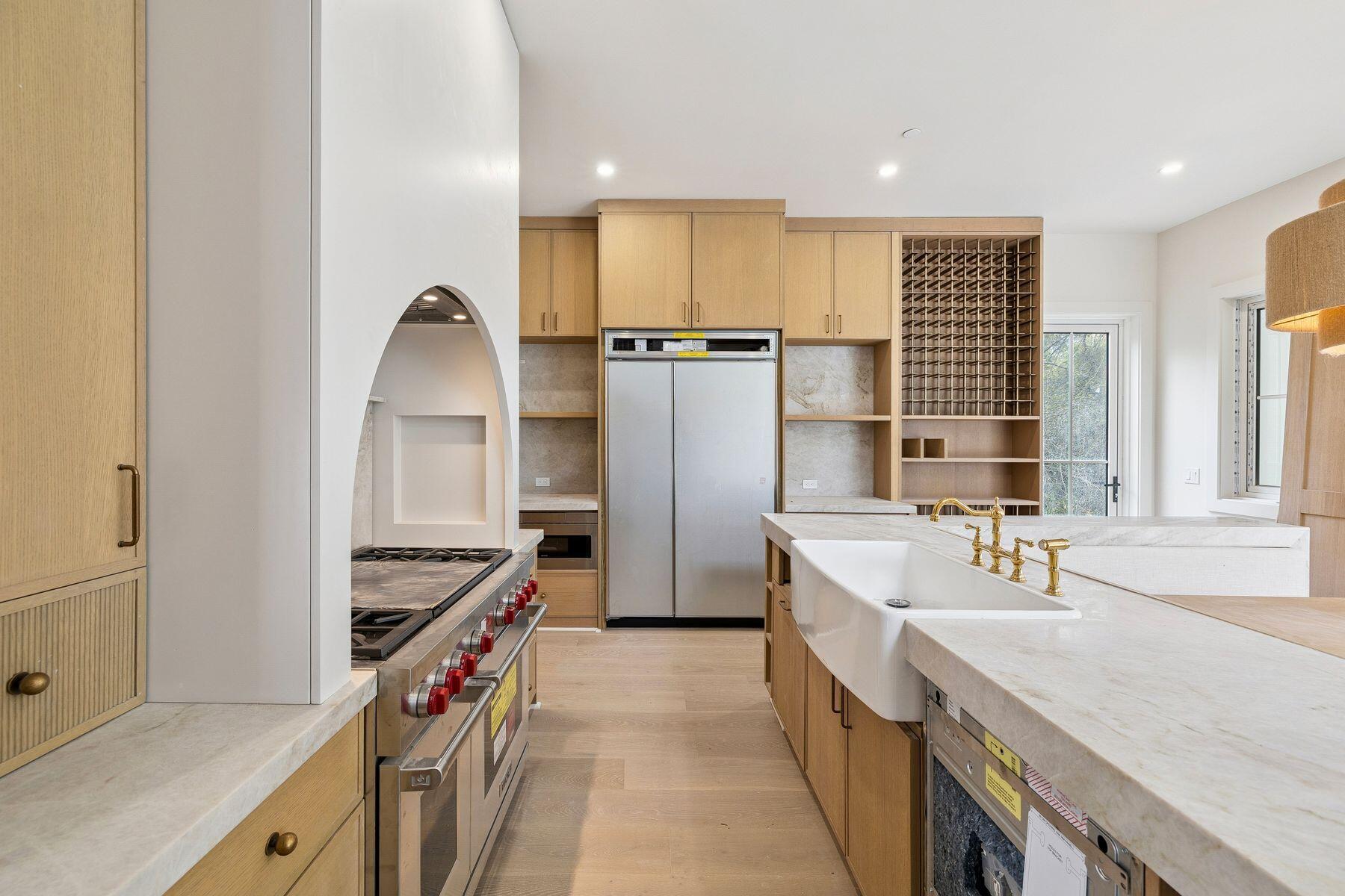 EAGLES LANDING - Residential