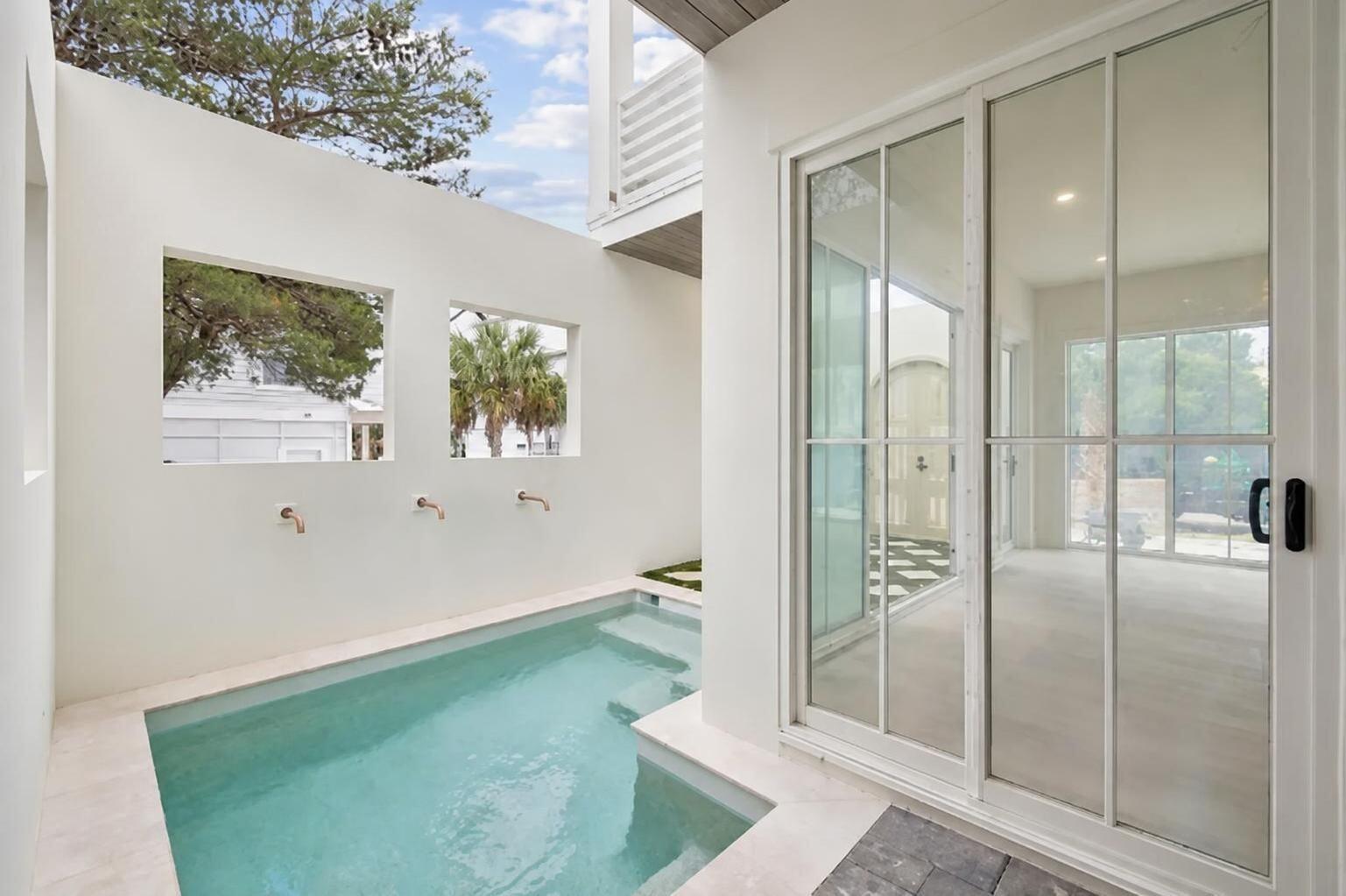 EAGLES LANDING - Residential