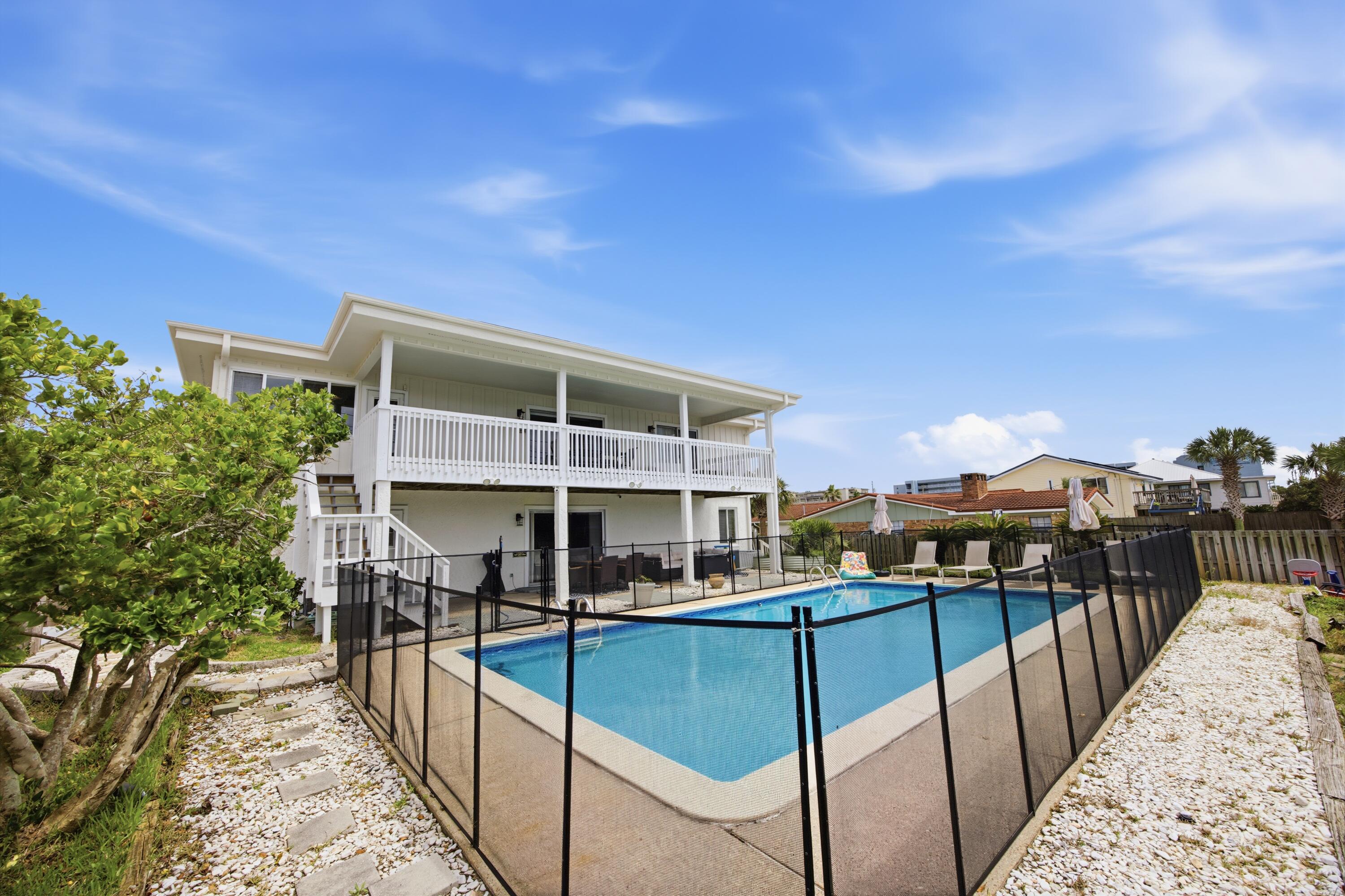 SANTA ROSA ISLAND - Residential