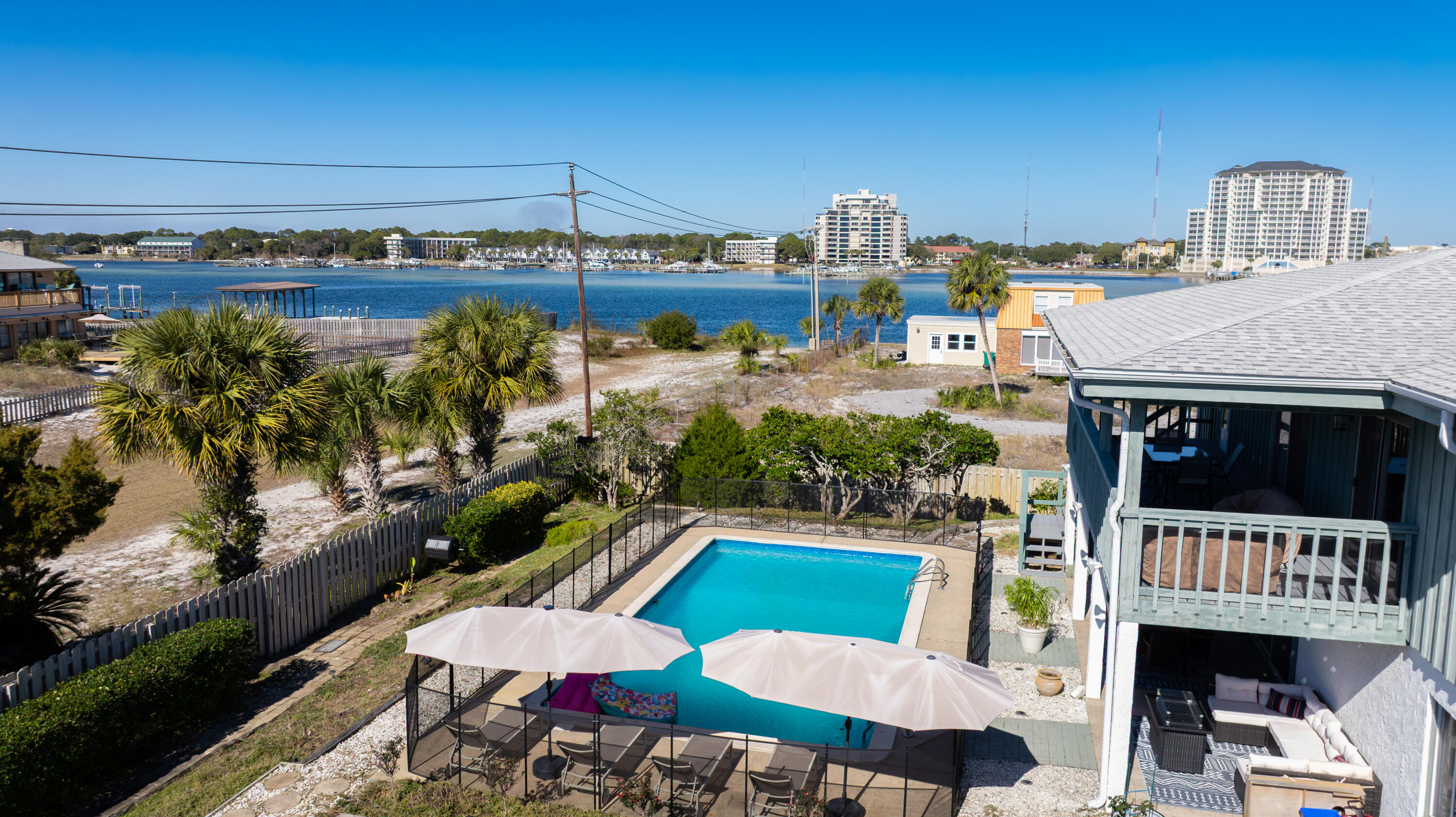 SANTA ROSA ISLAND - Residential